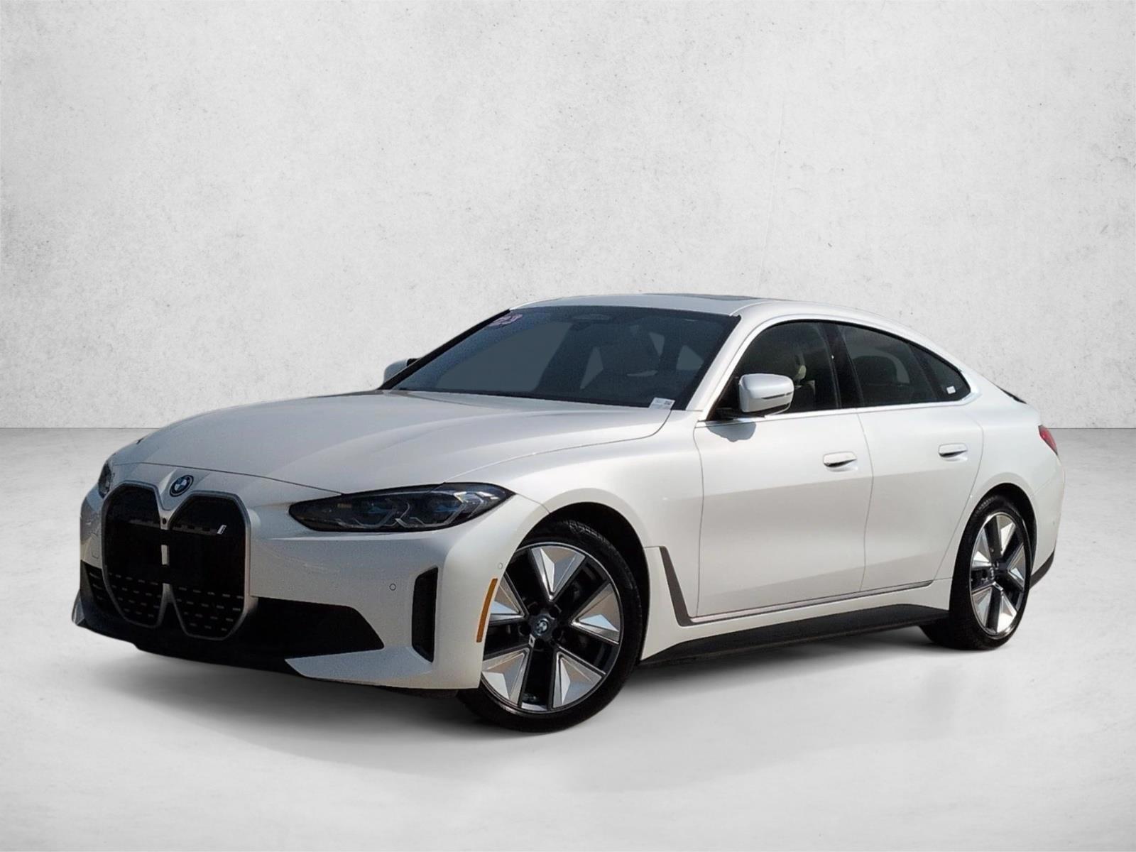Thumbnail: 2023 BMW i4 - 1