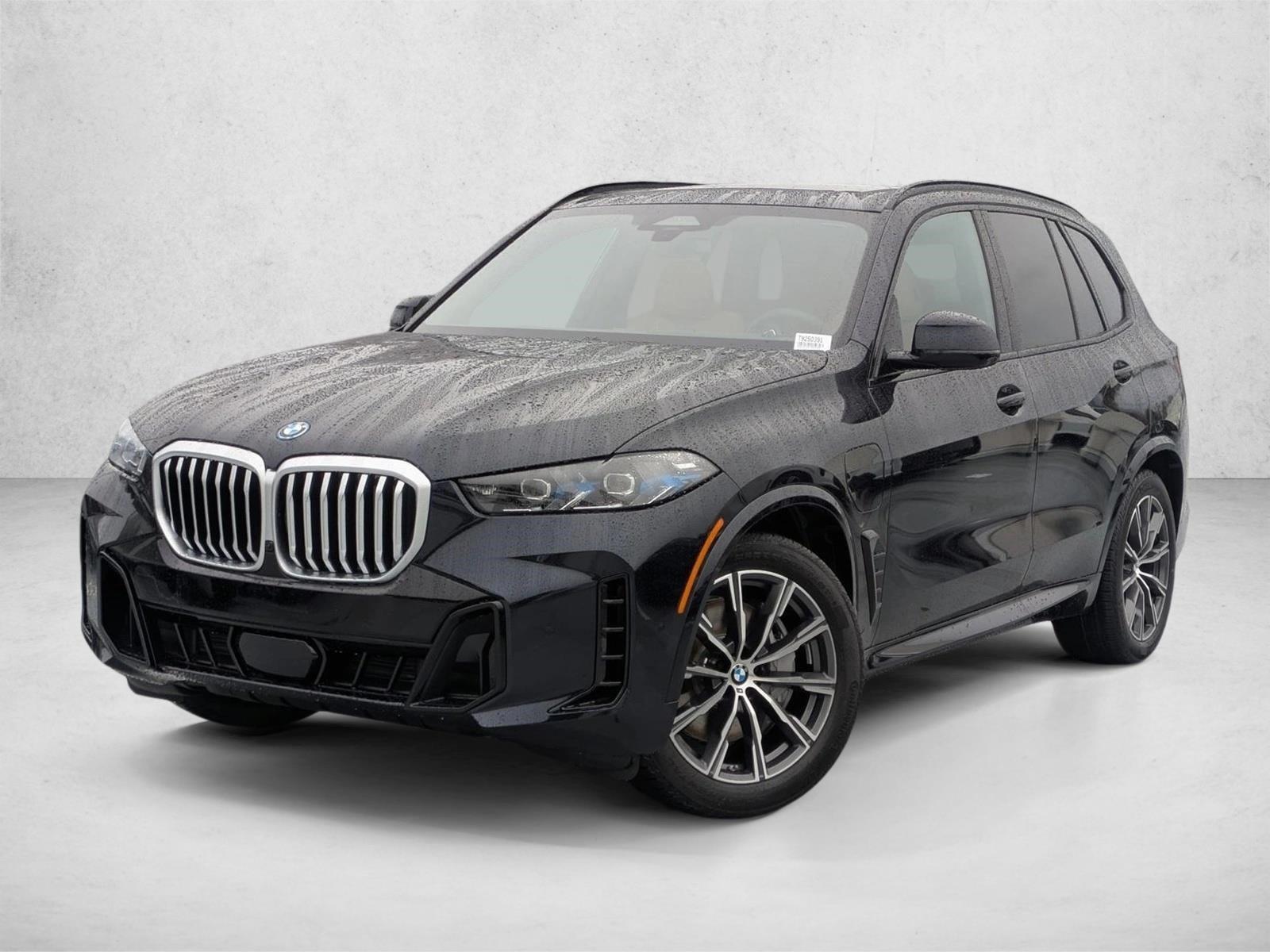 Thumbnail: 2026 BMW X5 - 1