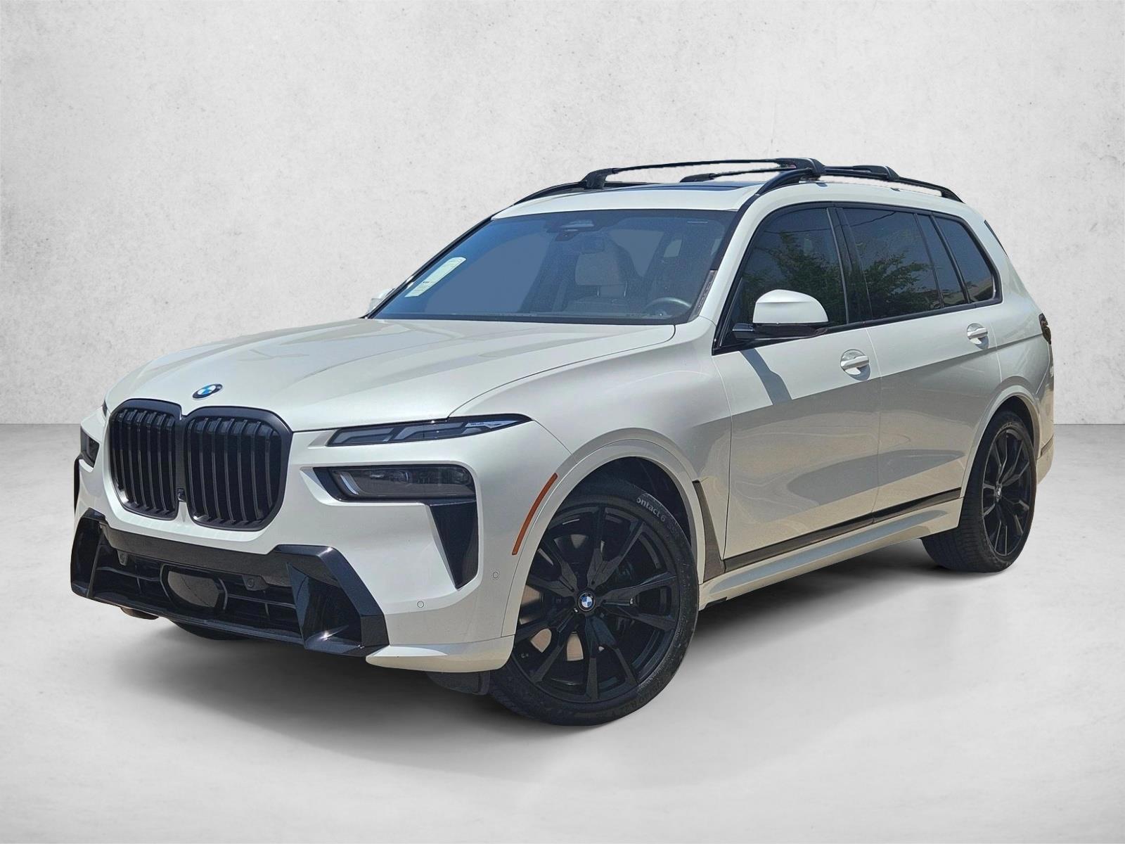 Thumbnail: 2026 BMW X7 - 1