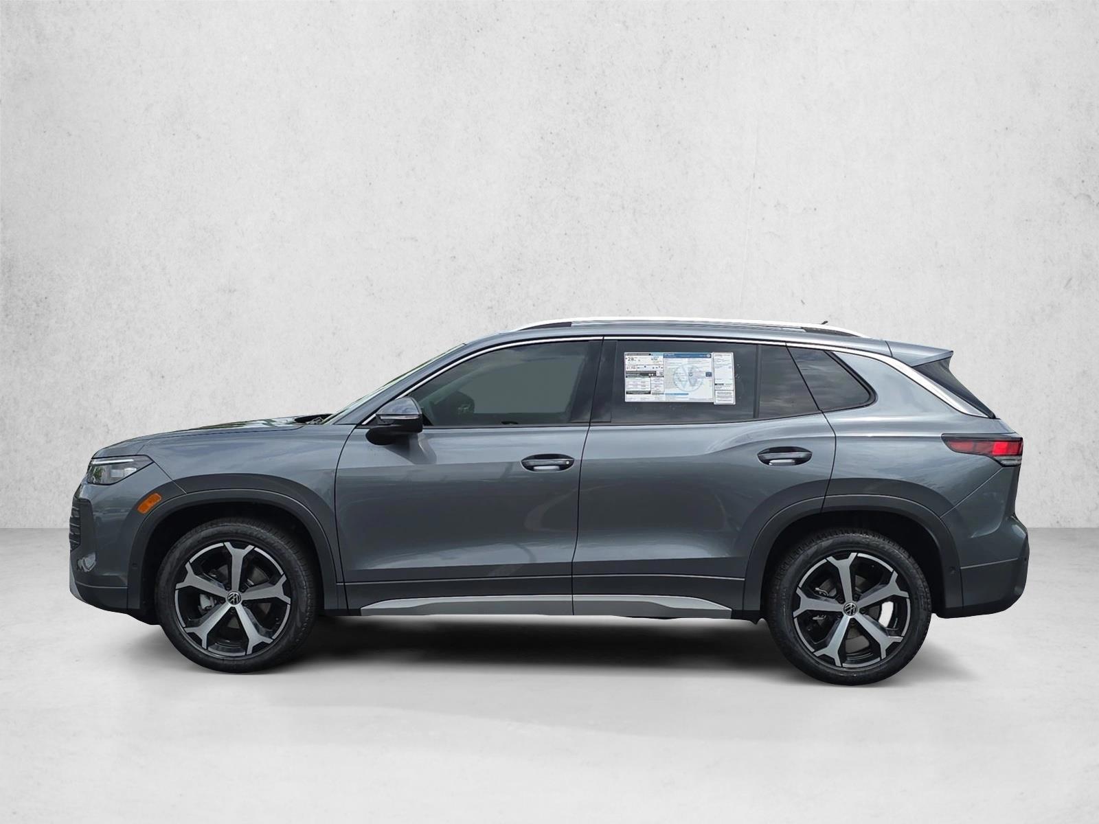 Thumbnail: 2026 Volkswagen Tiguan - 2