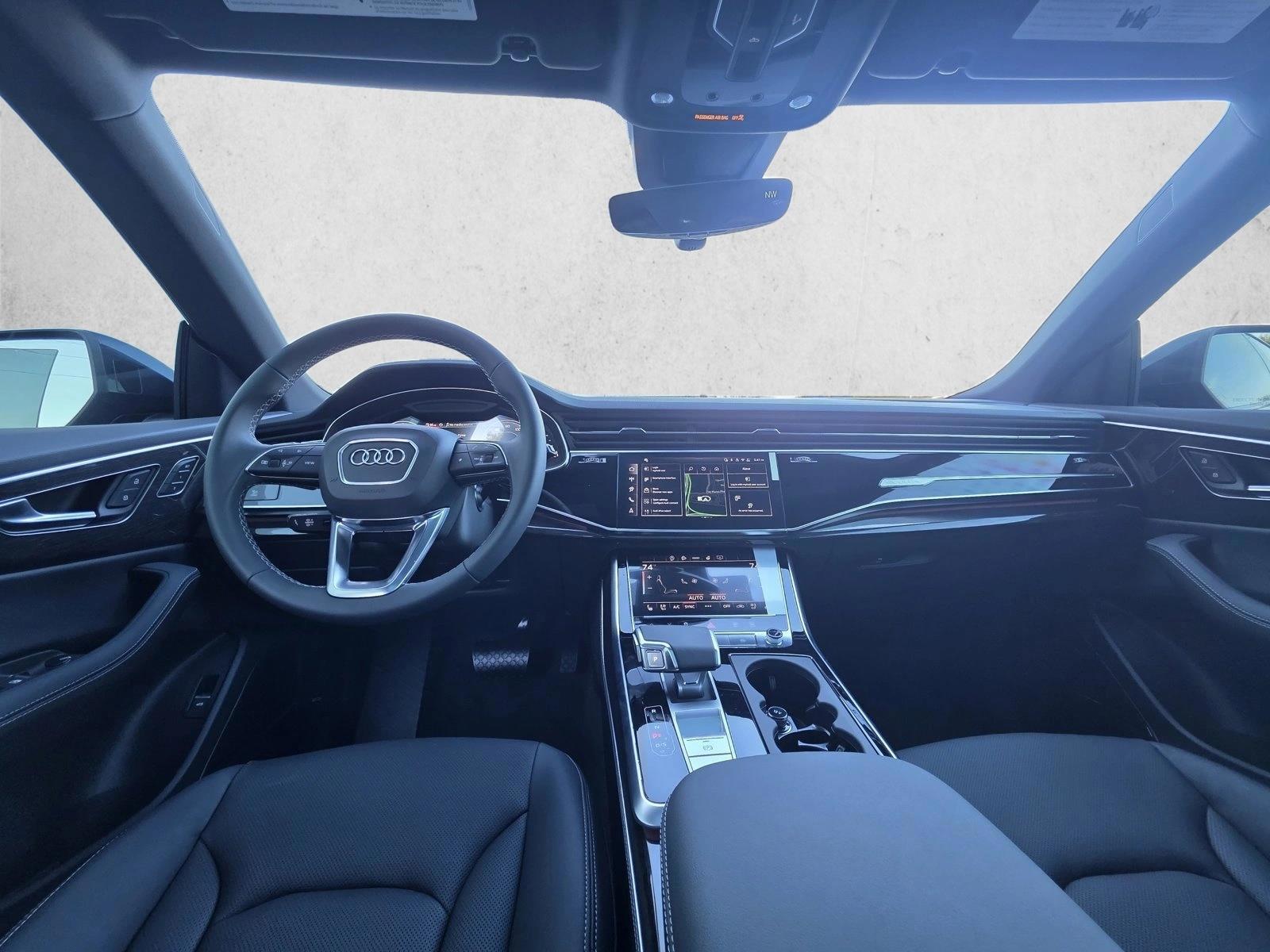 Thumbnail: 2026 Audi Q8 - 3