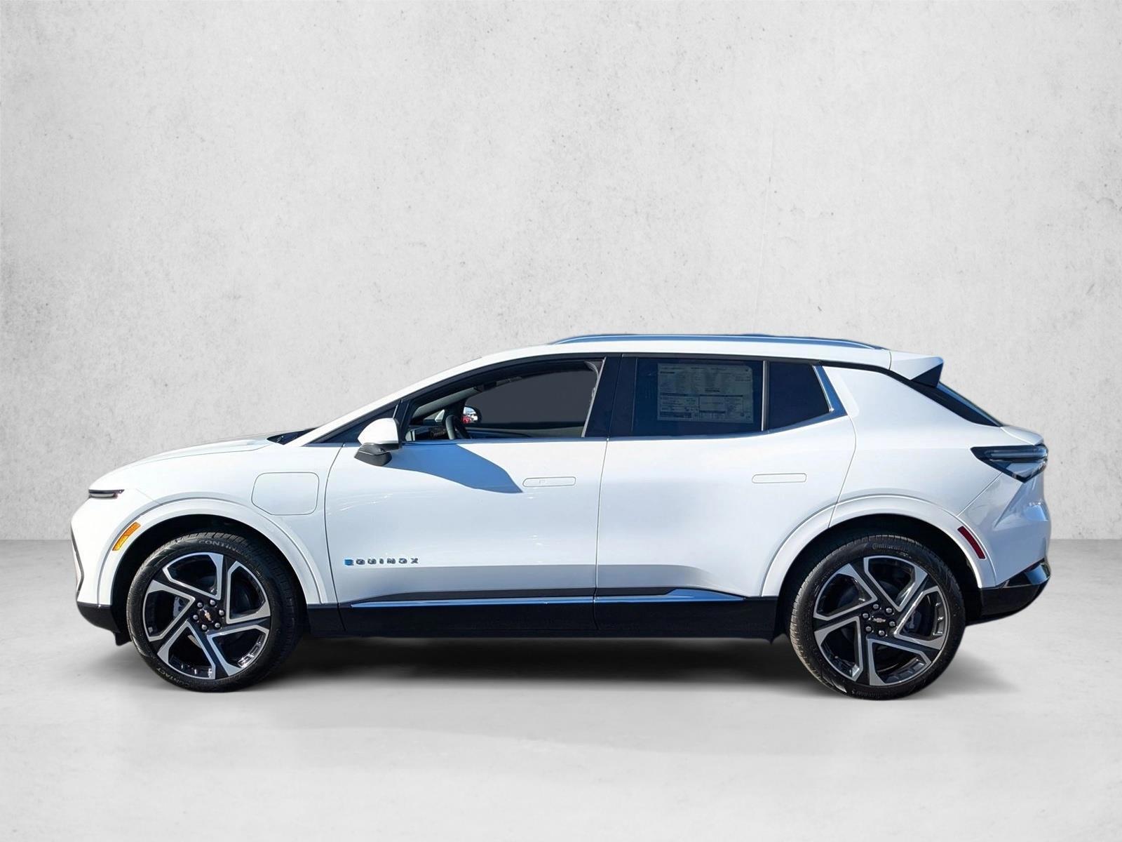 Thumbnail: 2026 Chevrolet Equinox - 2