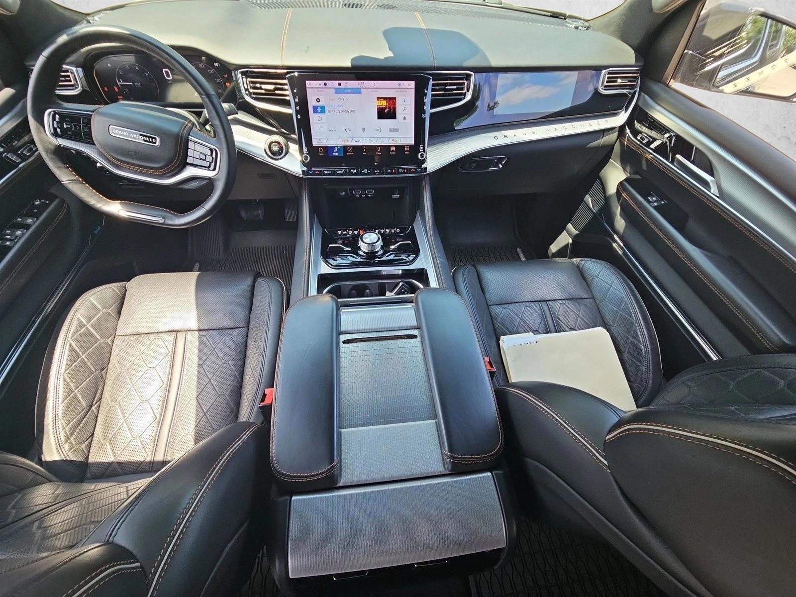 Thumbnail: 2023 Jeep Grand Wagoneer - 3