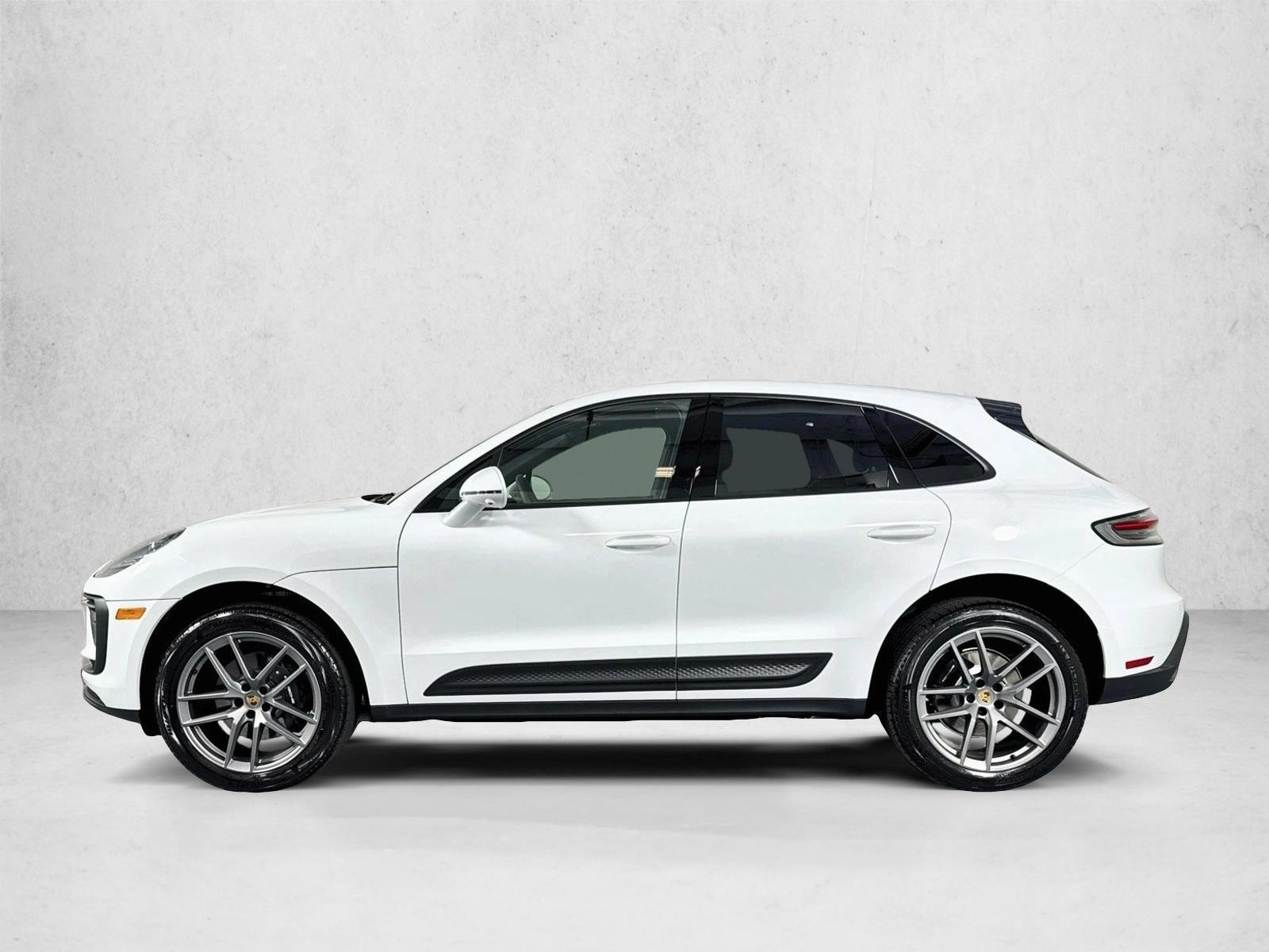 Thumbnail: 2026 Porsche Macan - 2