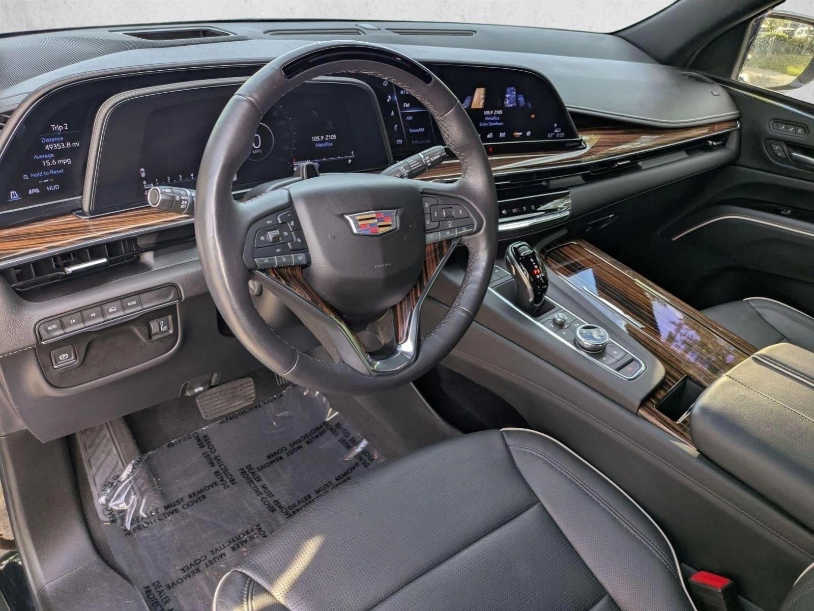 Thumbnail: 2023 Cadillac Escalade - 3