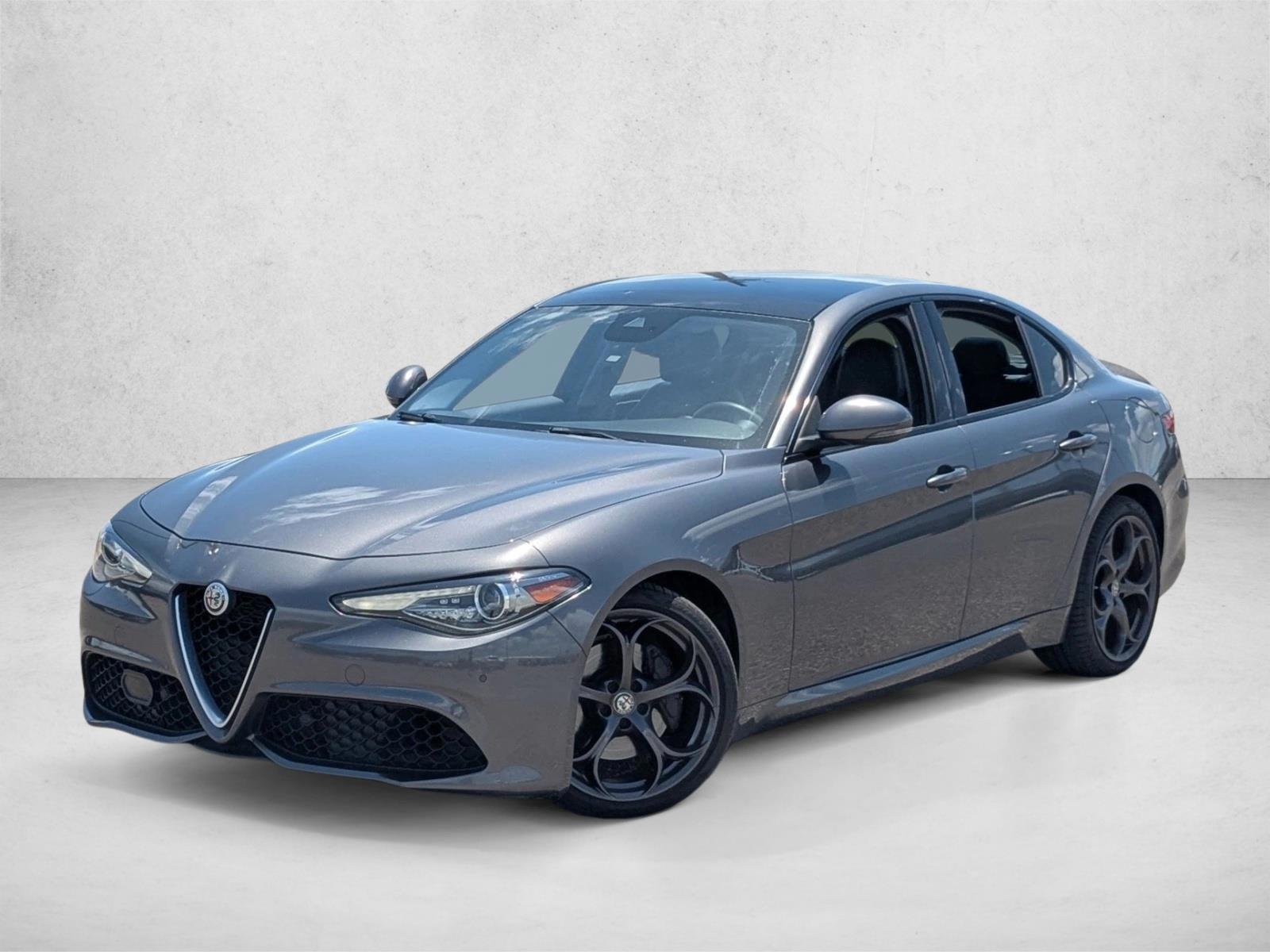 Thumbnail: 2019 Alfa Romeo Giulia - 1