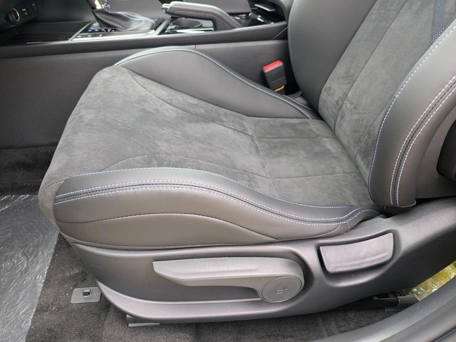 Thumbnail: 2026 Hyundai Elantra - 4