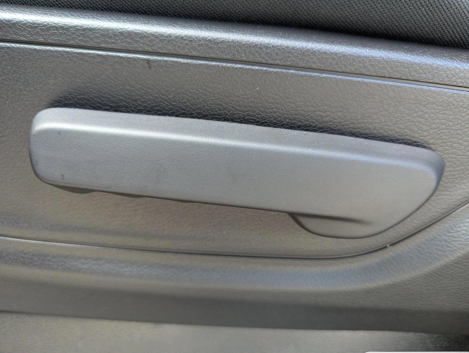 Thumbnail: 2026 RAM 1500 - 4