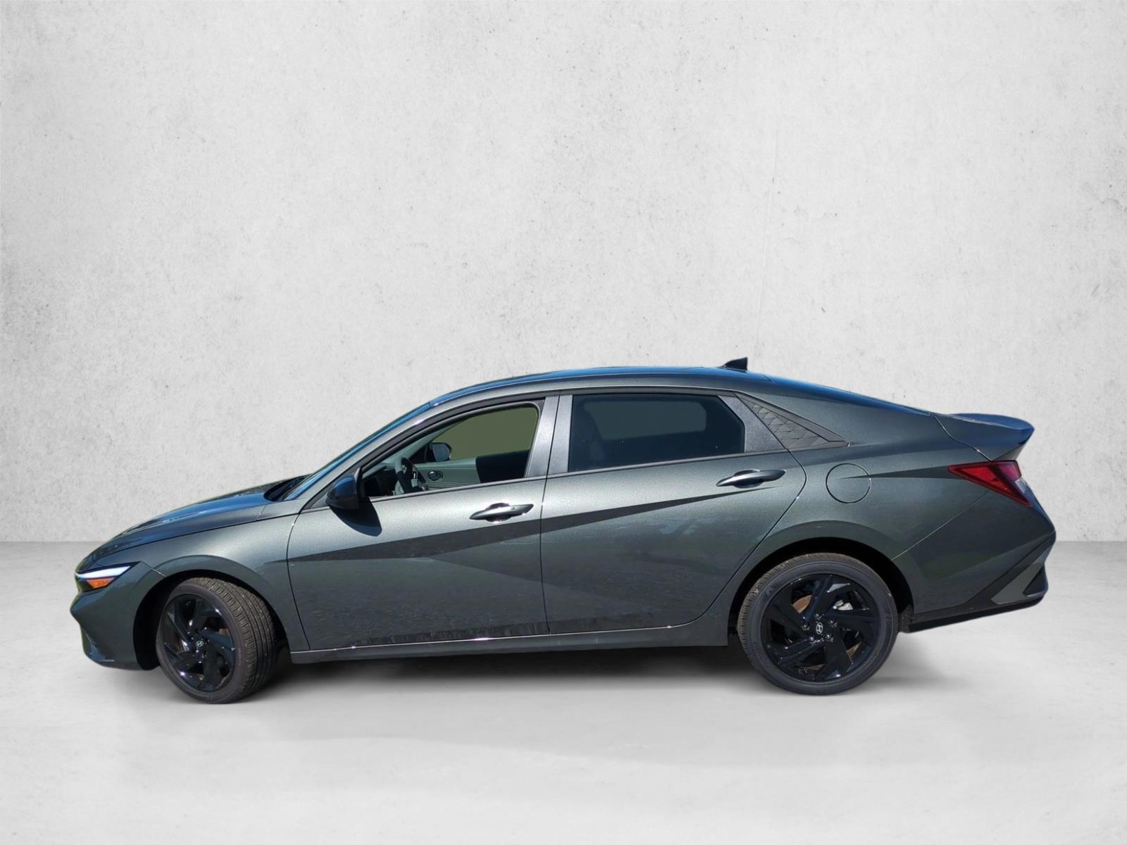 Thumbnail: 2026 Hyundai Elantra - 2