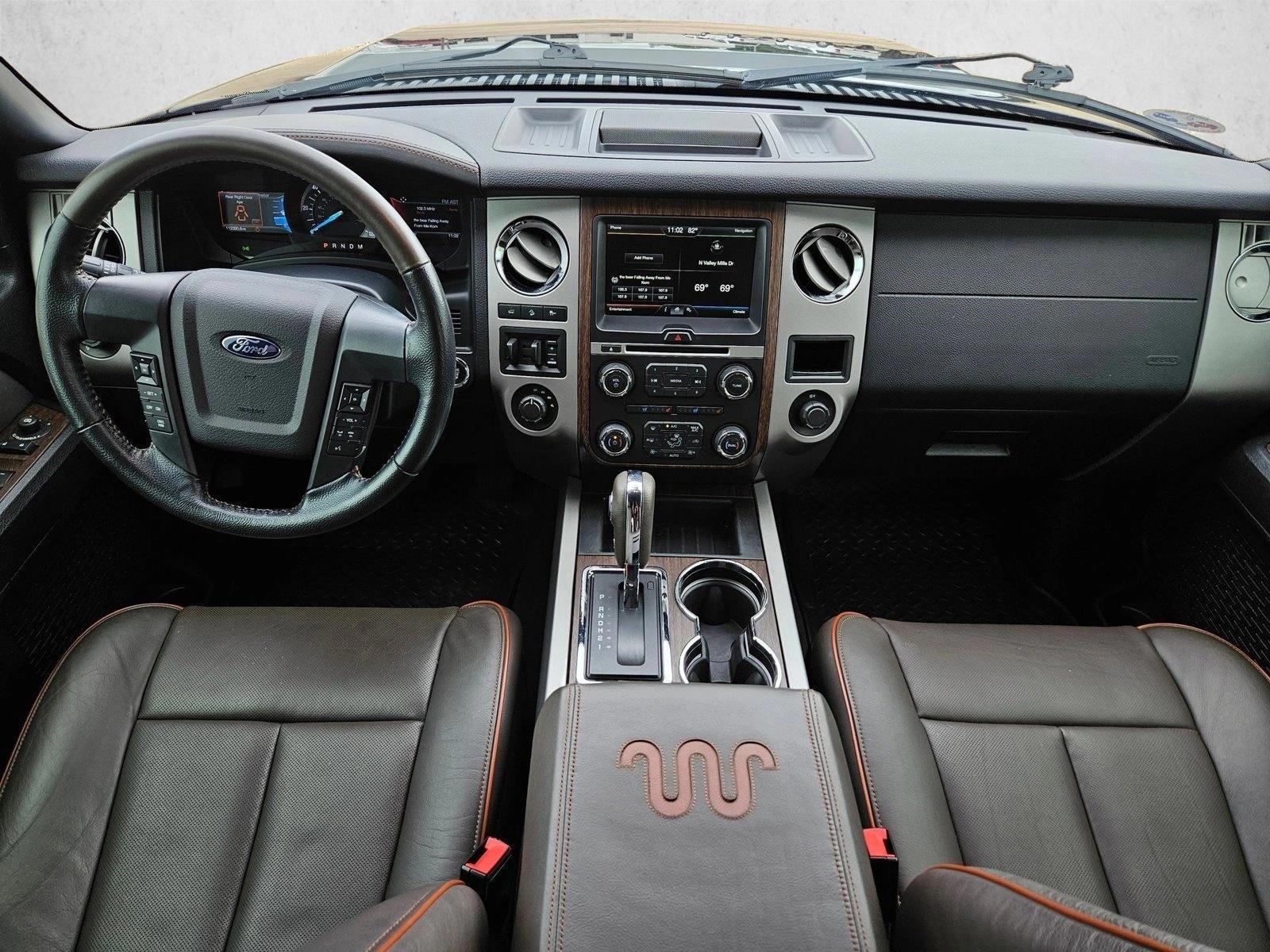 Thumbnail: 2015 Ford Expedition - 3