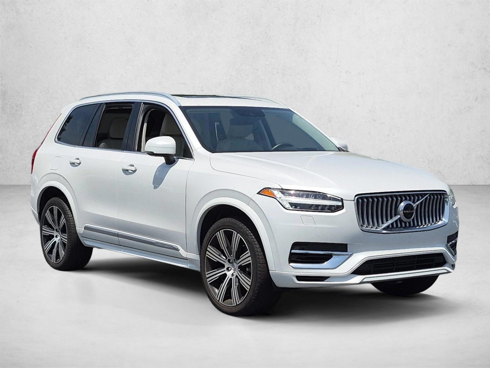 2022 Volvo XC90 Recharge Plug-In Hybrid