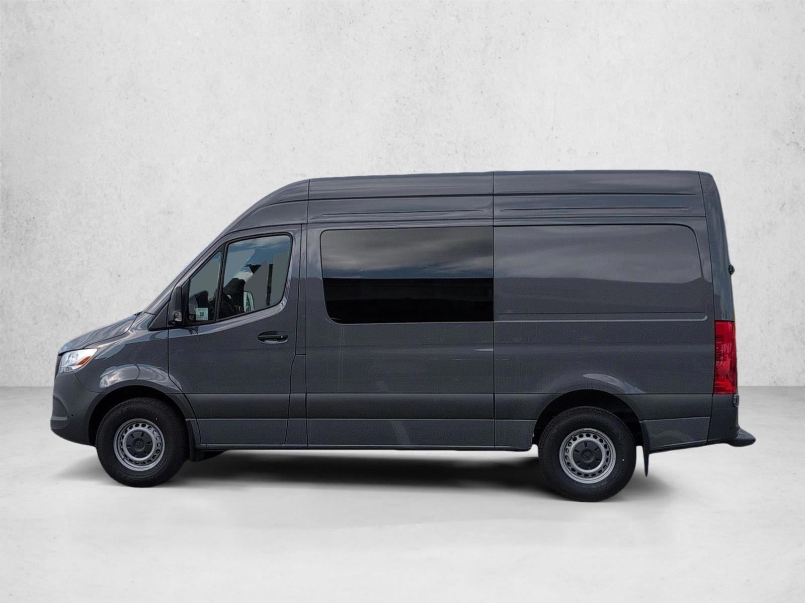 Thumbnail: 2025 Mercedes-Benz Sprinter - 2