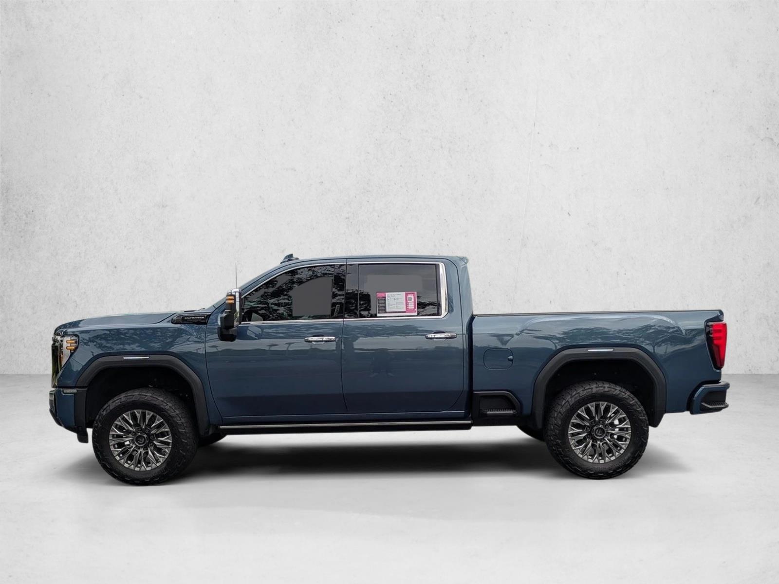 Thumbnail: 2025 GMC Sierra 2500 - 2