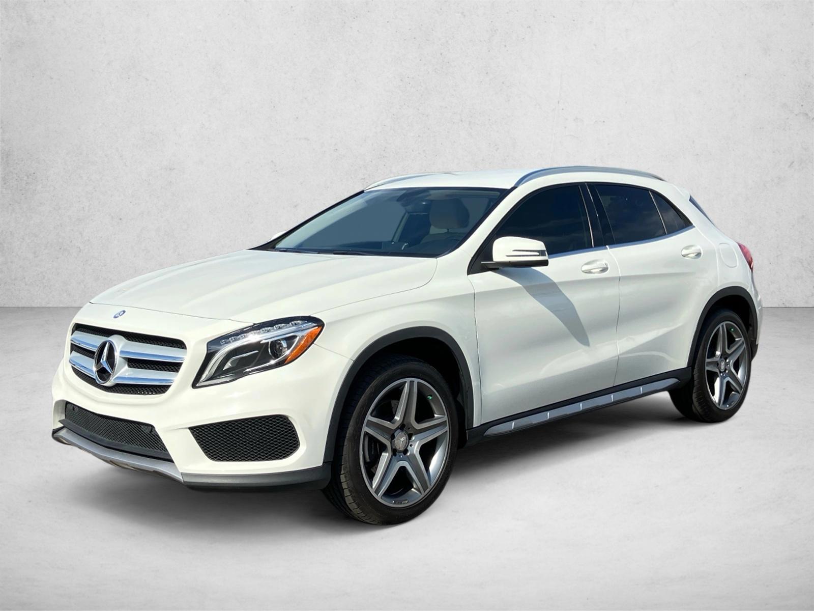 Thumbnail: 2015 Mercedes-Benz GLA - 1