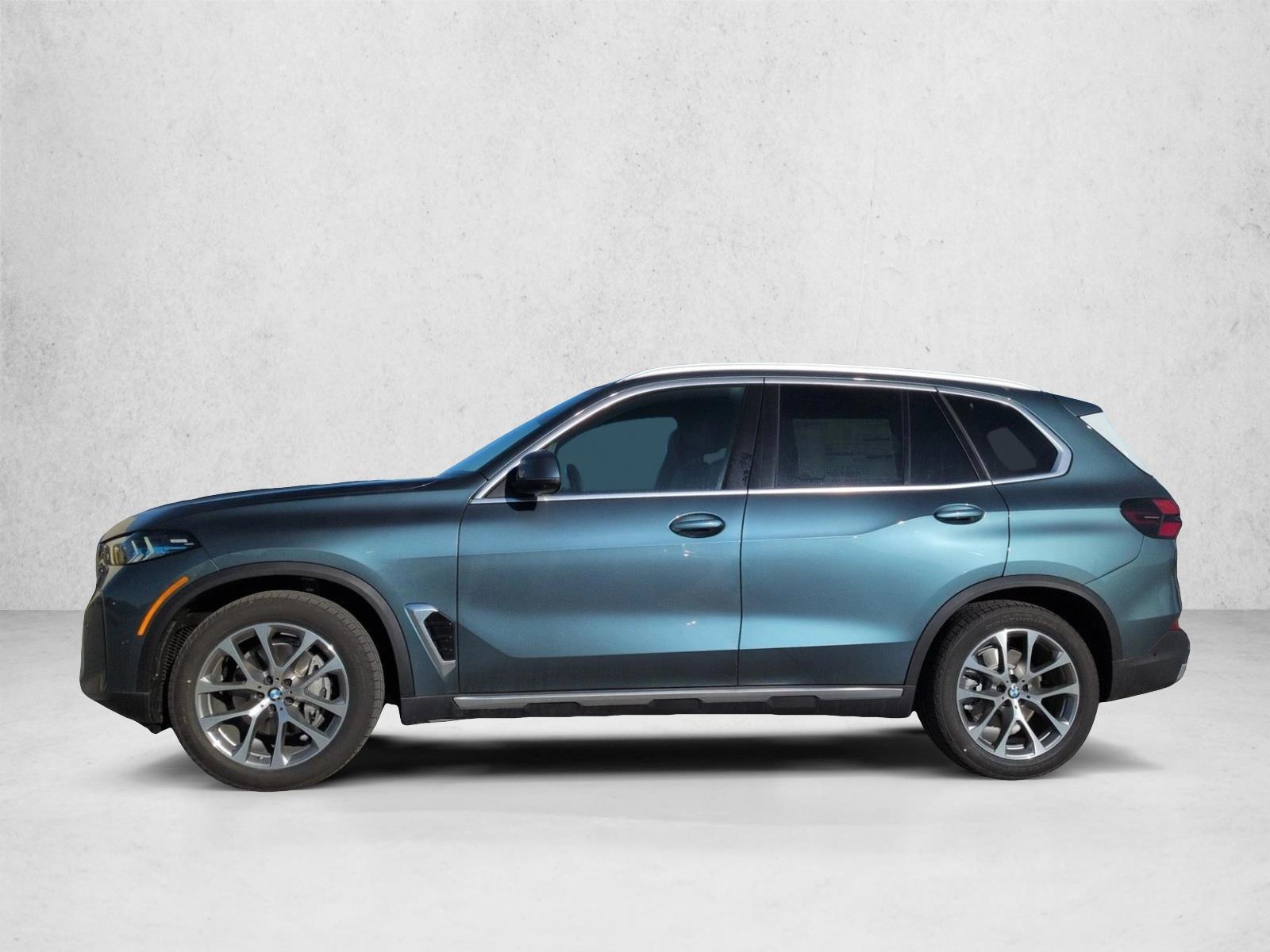Thumbnail: 2026 BMW X5 - 2