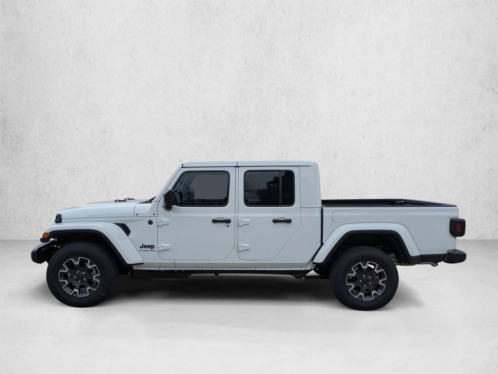 Thumbnail: 2026 Jeep Gladiator - 2