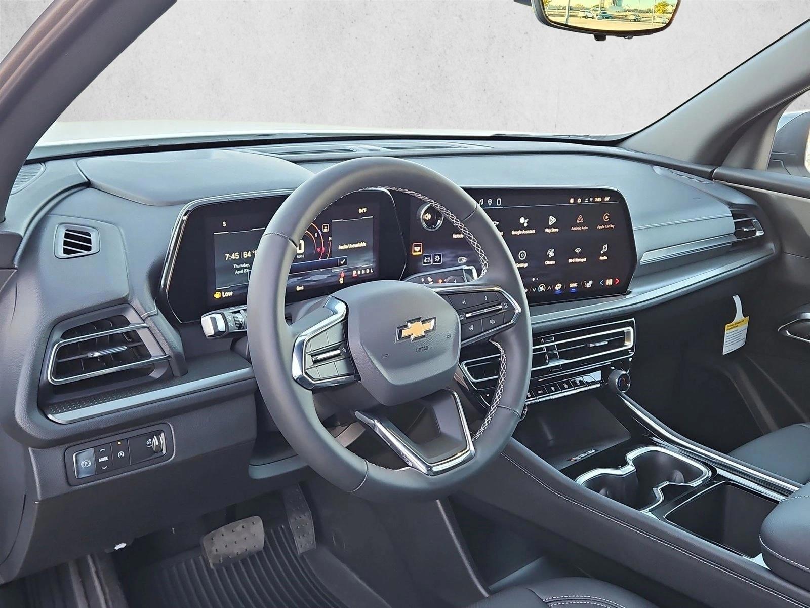 Thumbnail: 2026 Chevrolet Traverse - 3