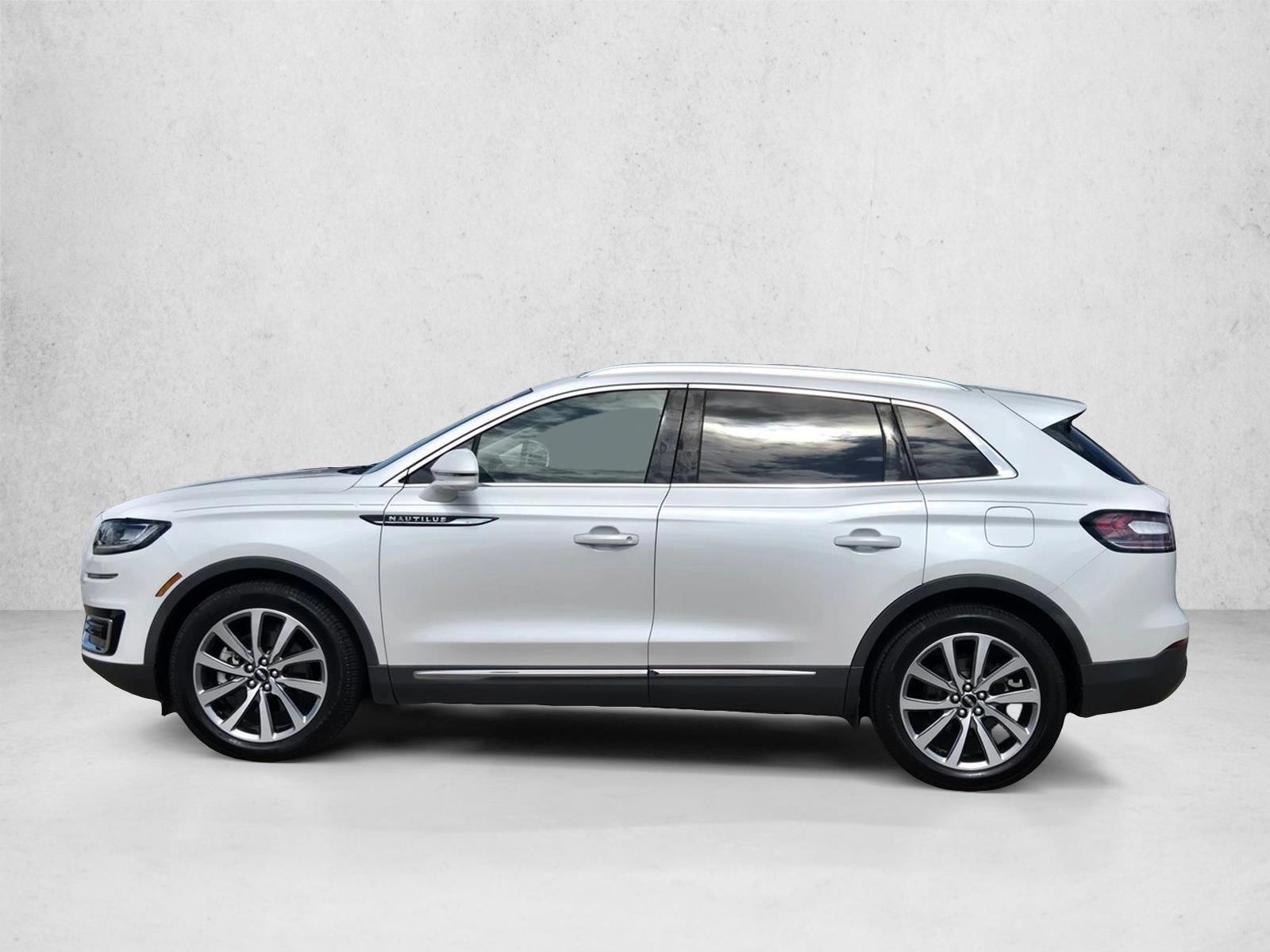 Thumbnail: 2019 Lincoln Nautilus - 2