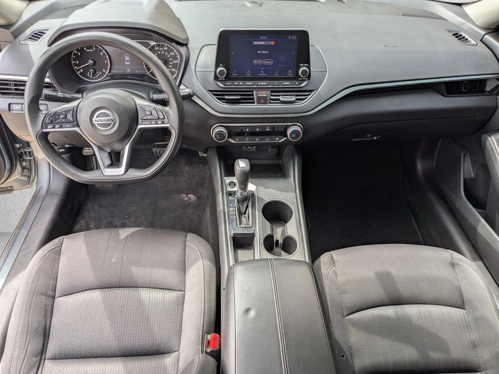 Thumbnail: 2019 Nissan Altima - 3