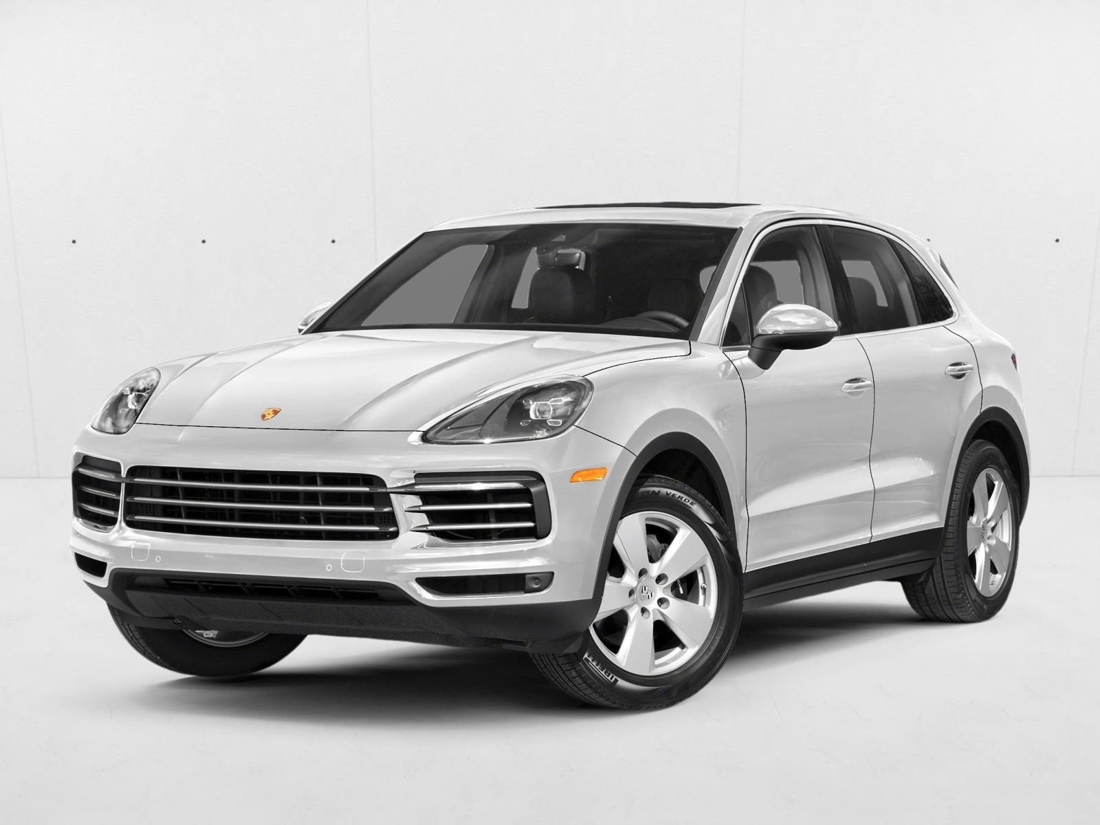 2023 Porsche Cayenne GTS's photo