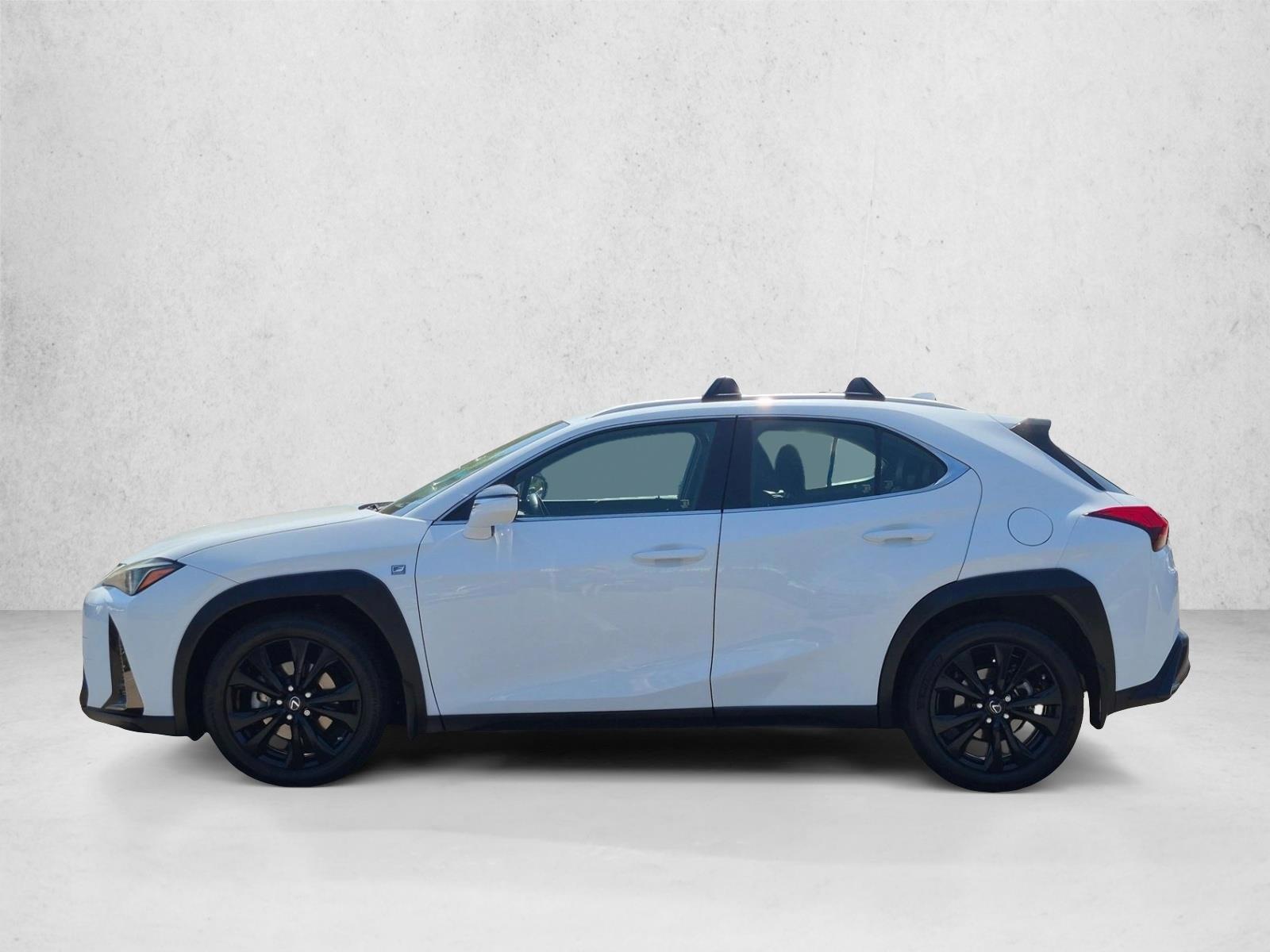 Thumbnail: 2019 Lexus UX - 2