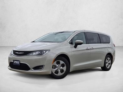 2017 Chrysler Pacifica Touring Plus -
                  Katy, TX