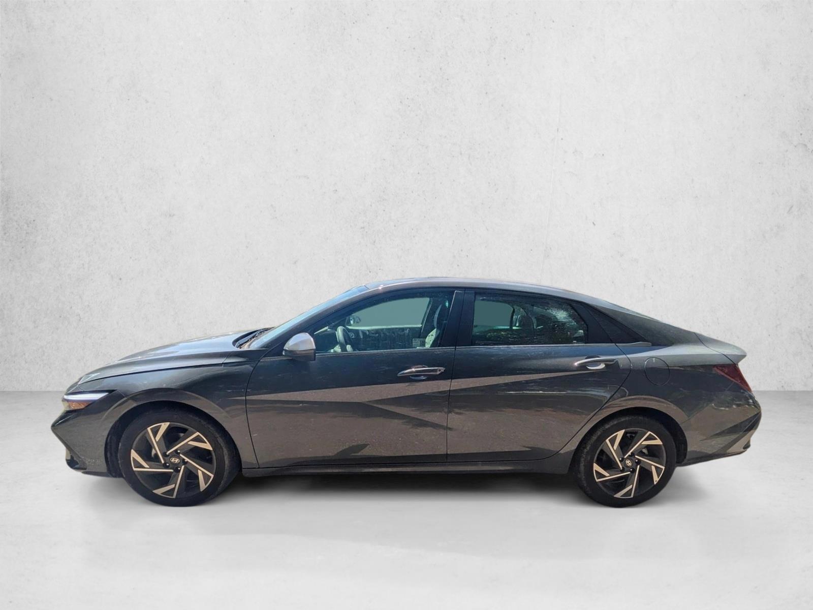 Thumbnail: 2025 Hyundai Elantra - 2
