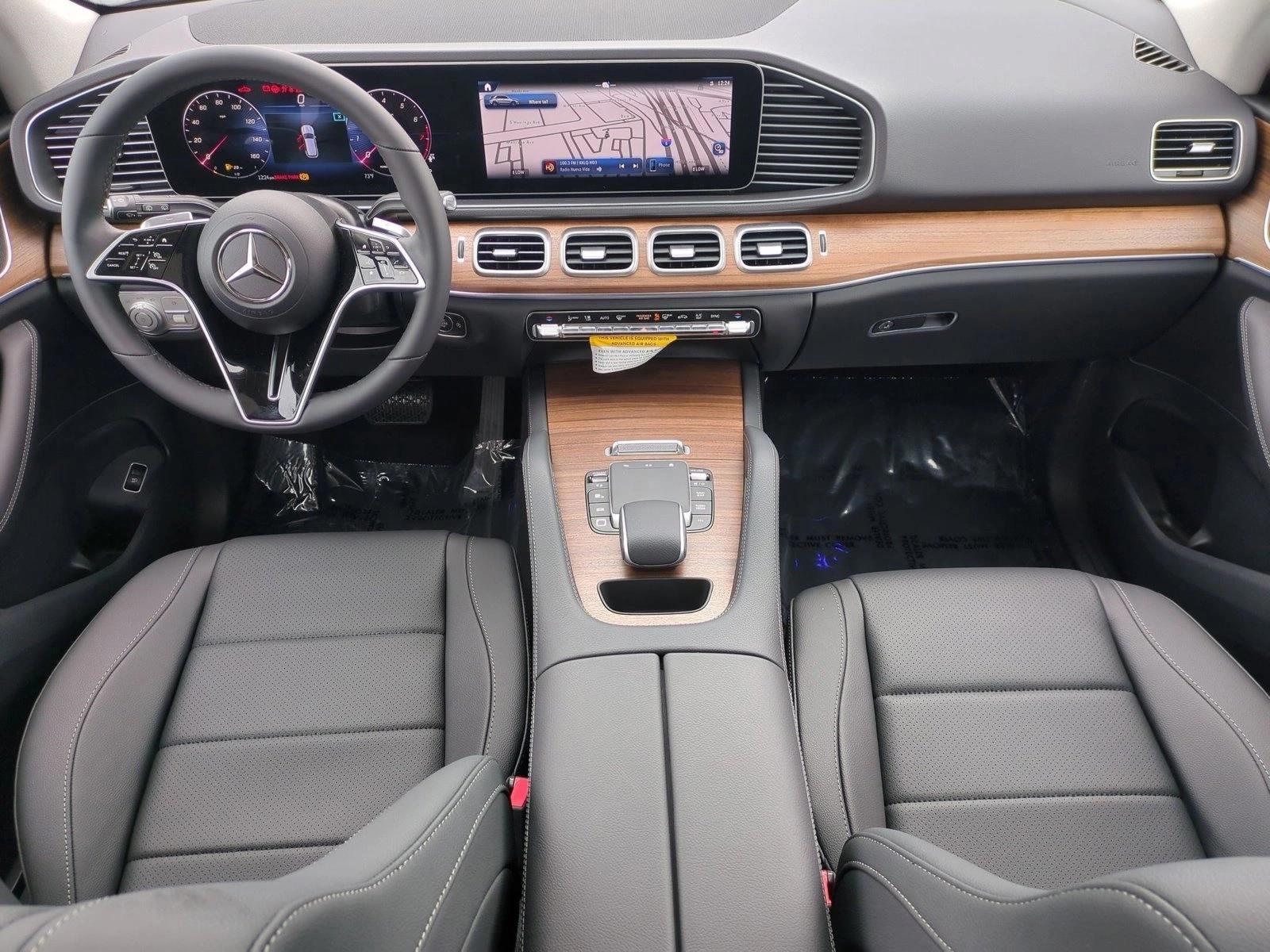 Thumbnail: 2026 Mercedes-Benz GLE - 3