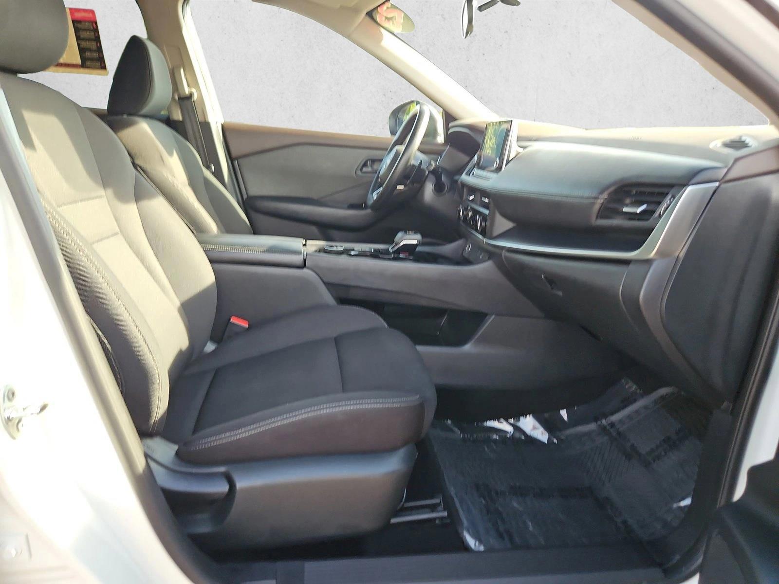 2023 Nissan Rogue S - Photo 19