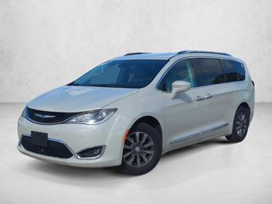 2019 Chrysler Pacifica  -
                  Pembroke Pines, FL