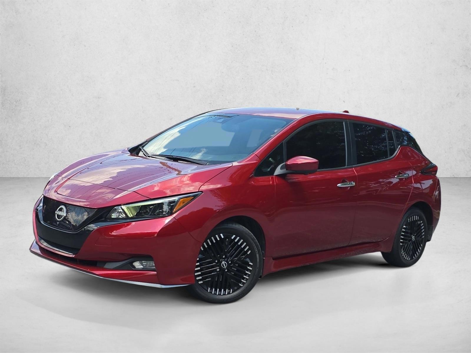 Thumbnail: 2023 Nissan Leaf - 1