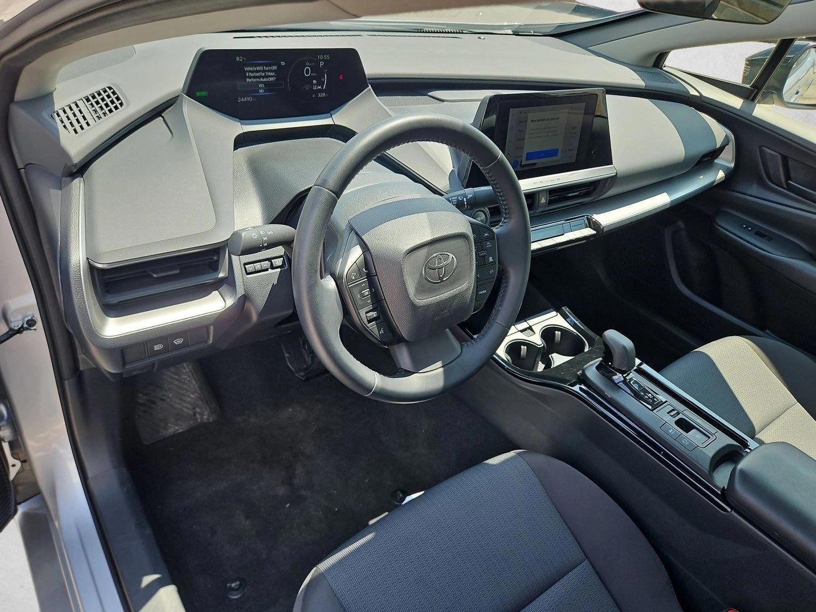 Thumbnail: 2025 Toyota Prius - 3