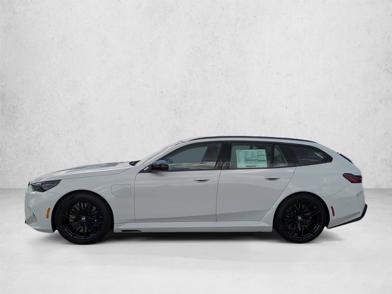 2027 BMW M5