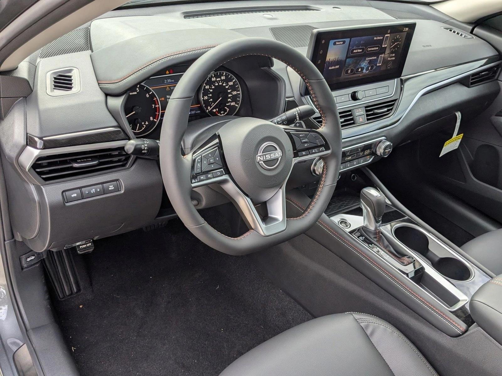 Thumbnail: 2025 Nissan Altima - 3