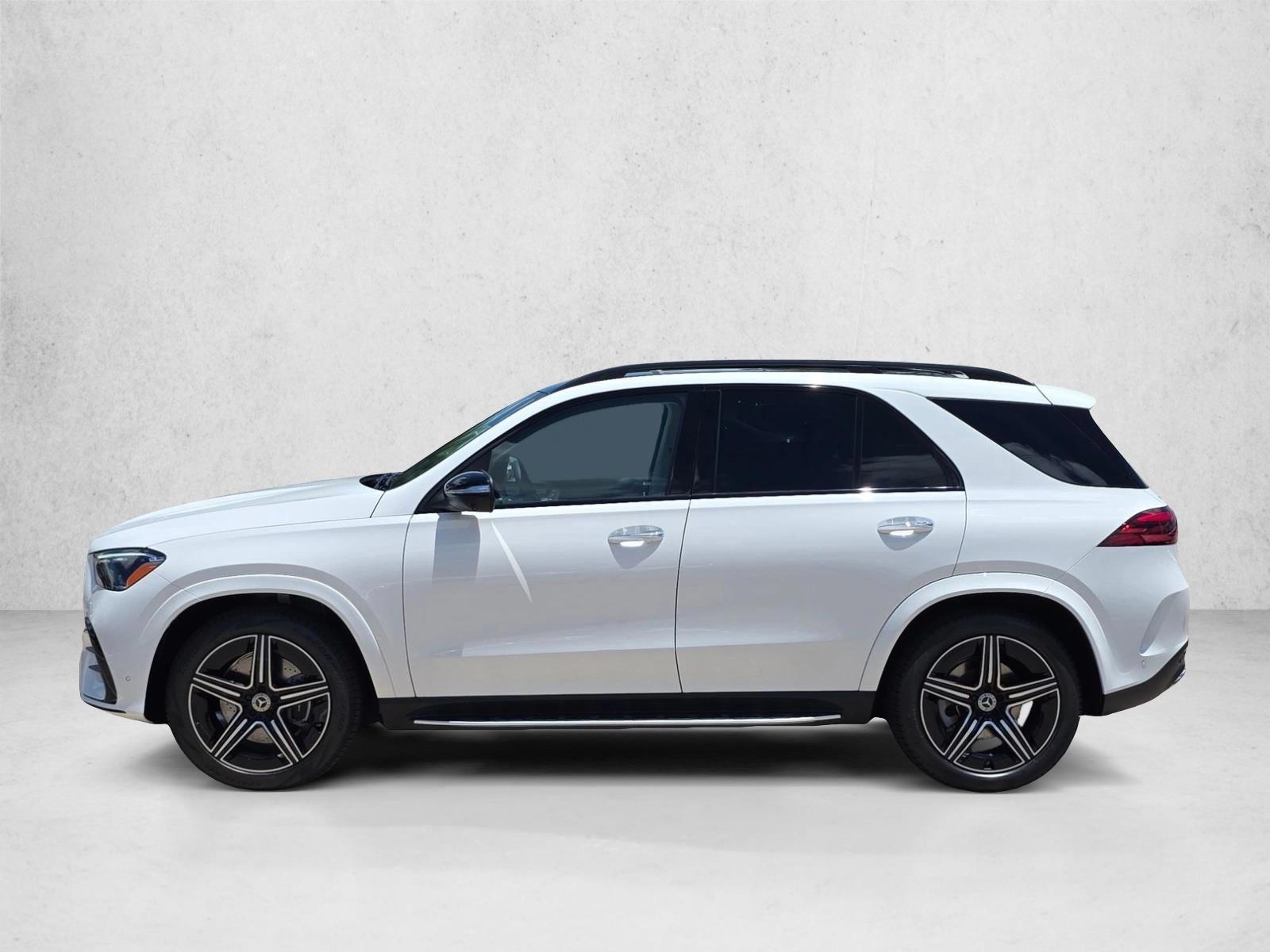 Thumbnail: 2026 Mercedes-Benz GLE - 2