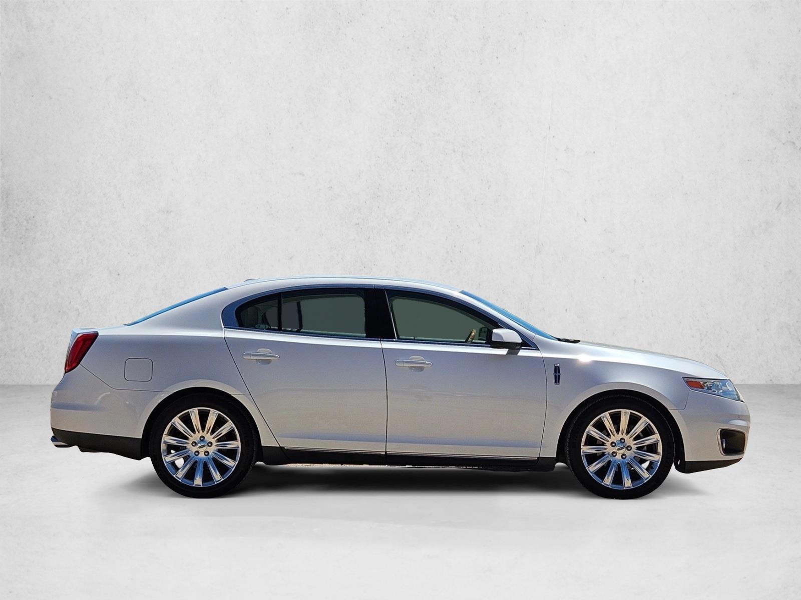 2010 Lincoln MKS