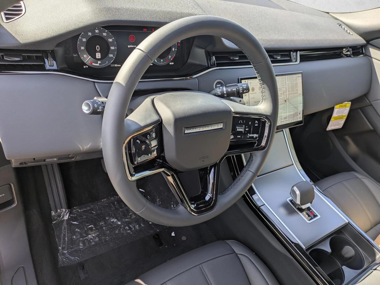 Thumbnail: 2026 Land Rover Range Rover Evoque - 3