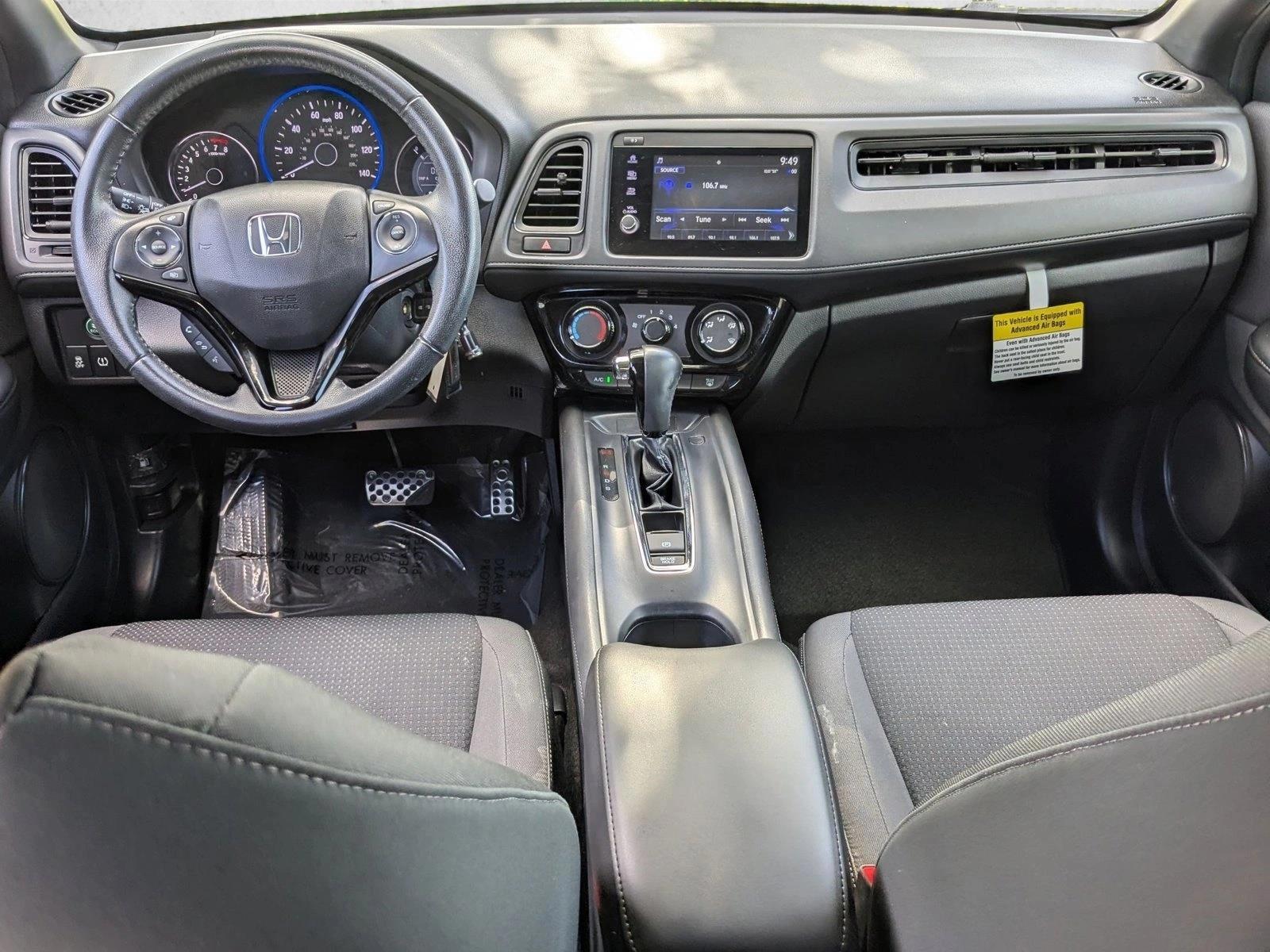 Thumbnail: 2022 Honda HR-V - 4