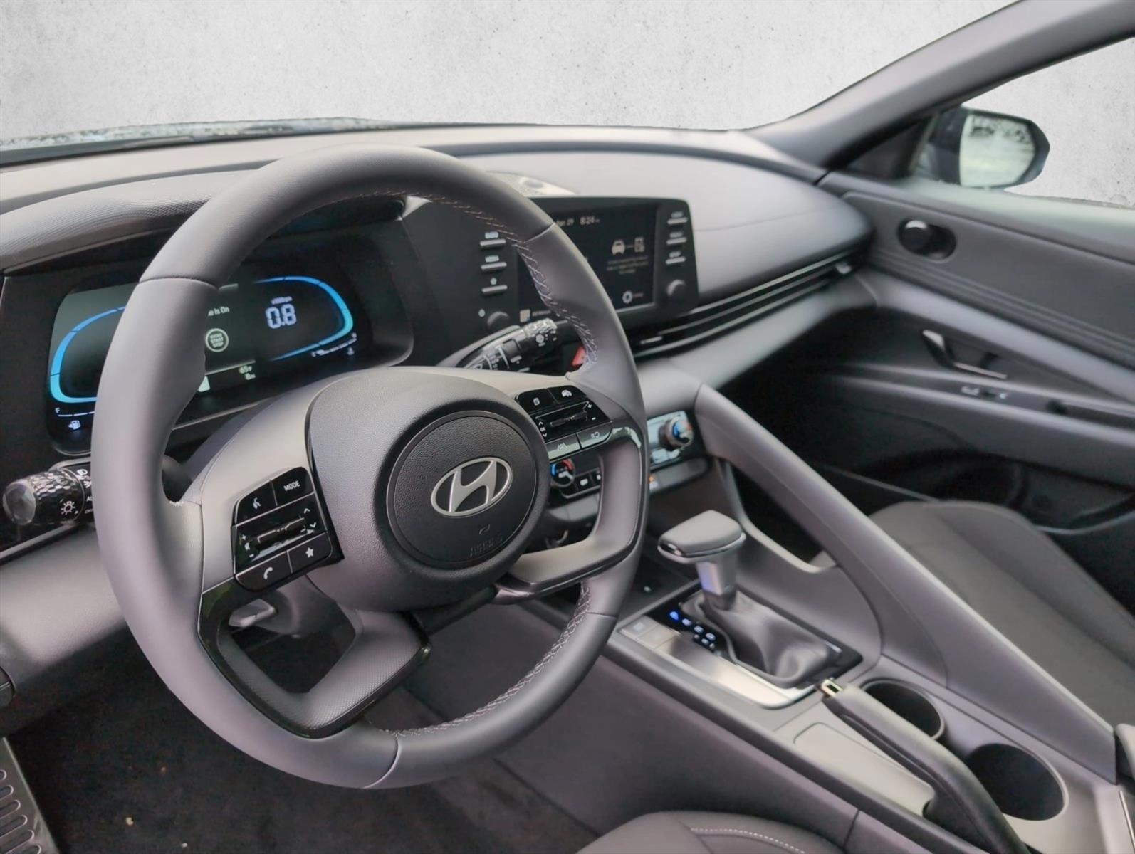 Thumbnail: 2026 Hyundai Elantra - 3