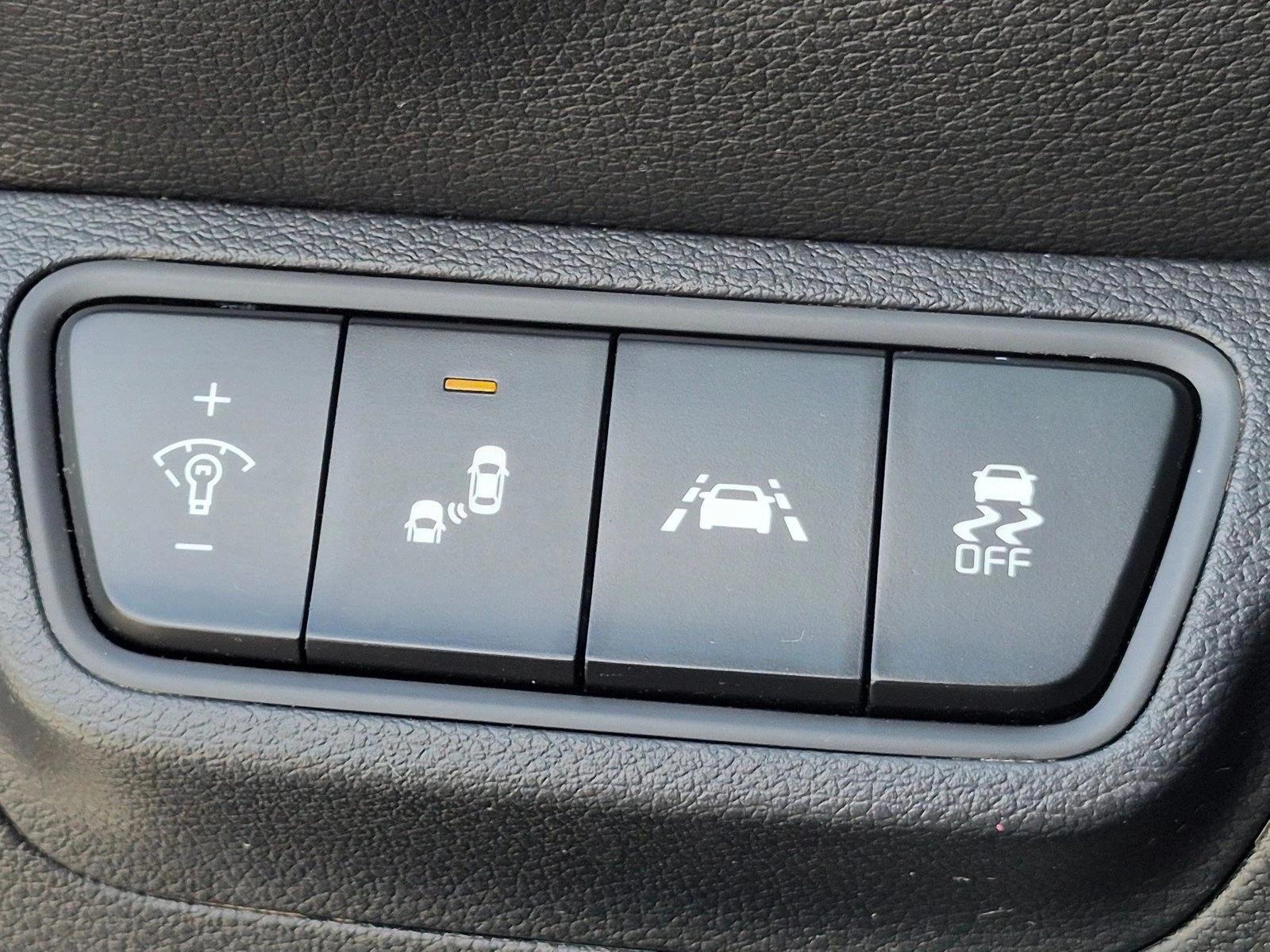 2021 Kia Forte EX - Photo 14