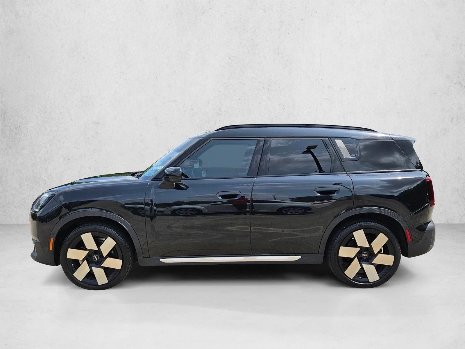 Thumbnail: 2025 MINI Cooper Countryman - 2