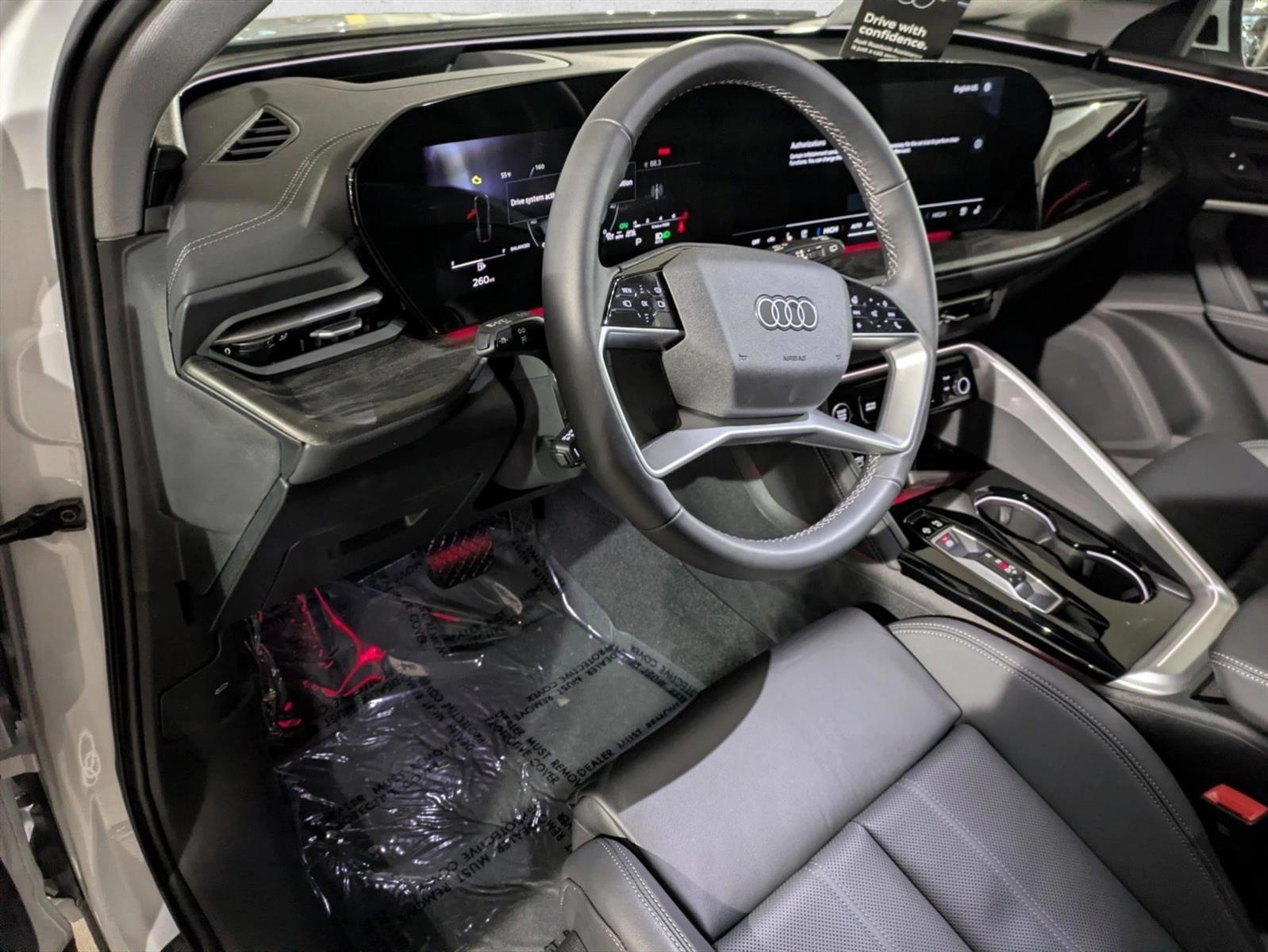 Thumbnail: 2025 Audi Q5 - 3