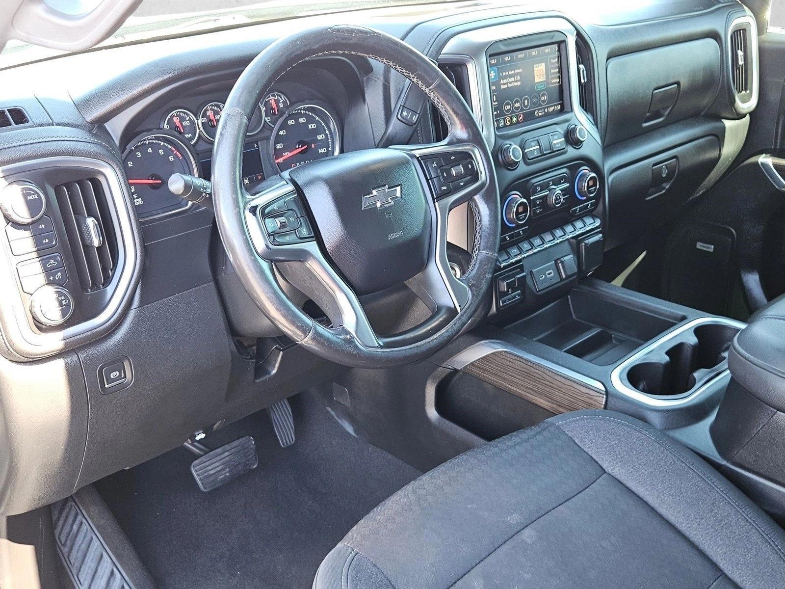 Thumbnail: 2021 Chevrolet Silverado 1500 - 3