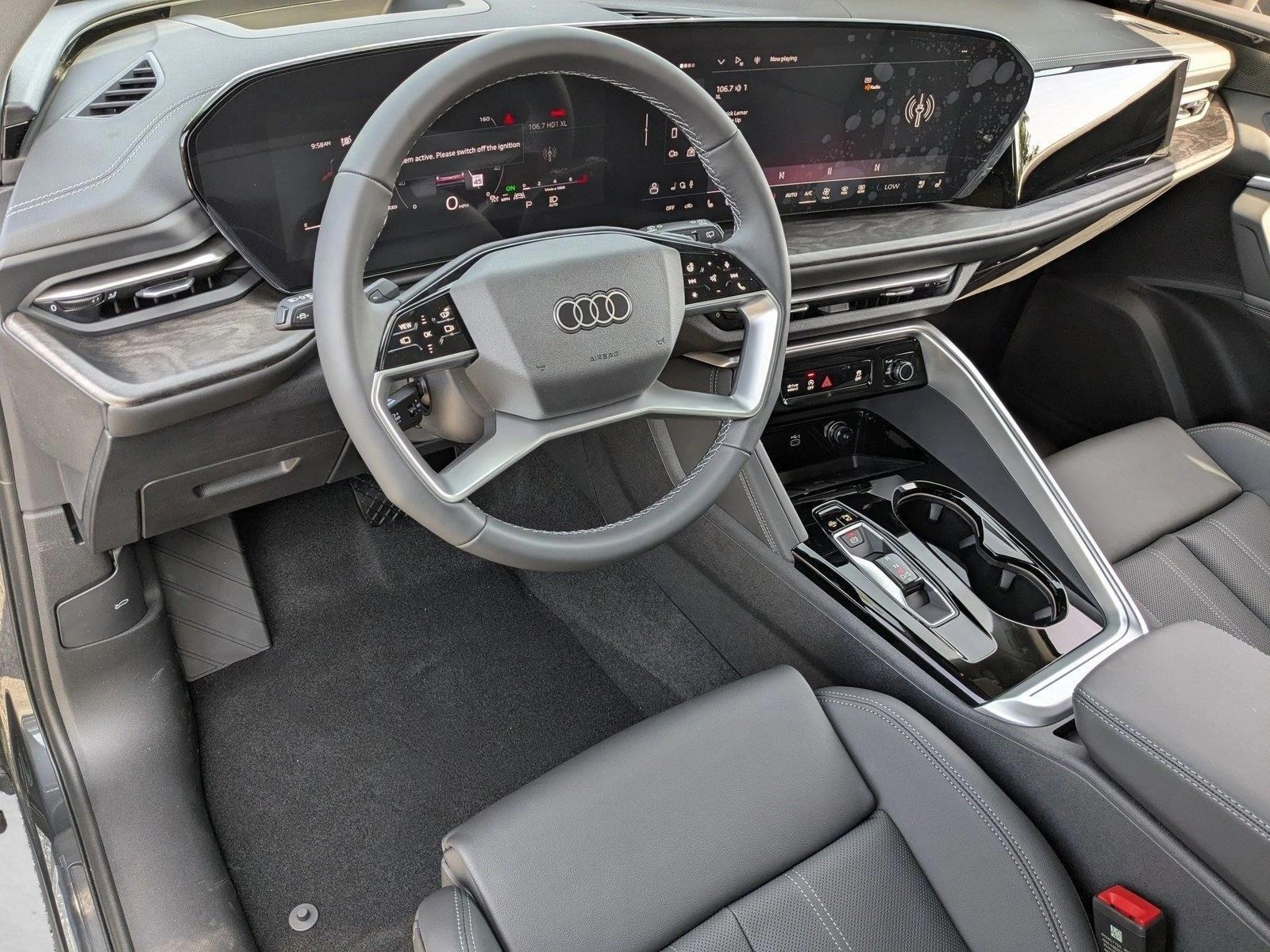 Thumbnail: 2025 Audi Q5 - 3