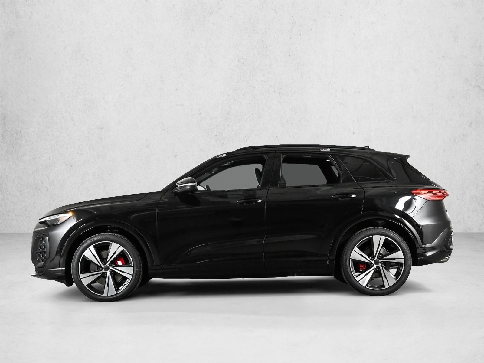 Thumbnail: 2026 Audi SQ5 - 2