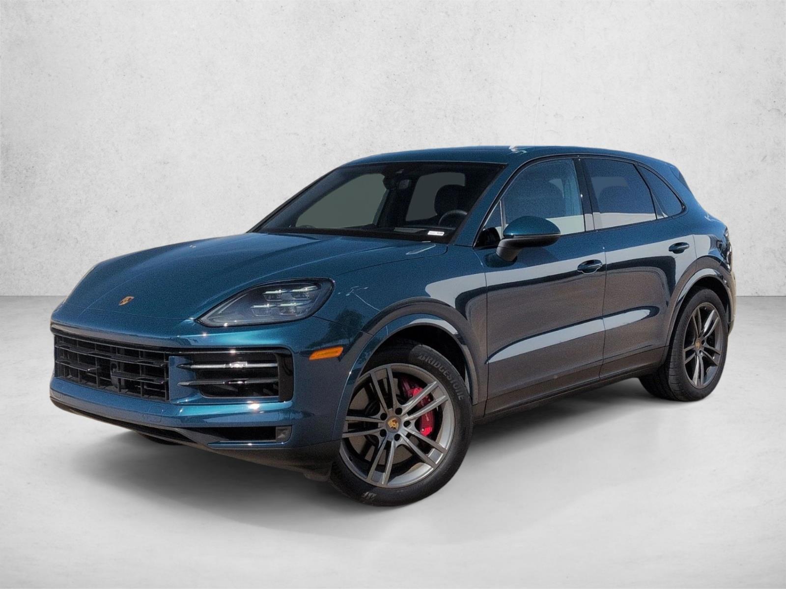 2024 Porsche Cayenne S