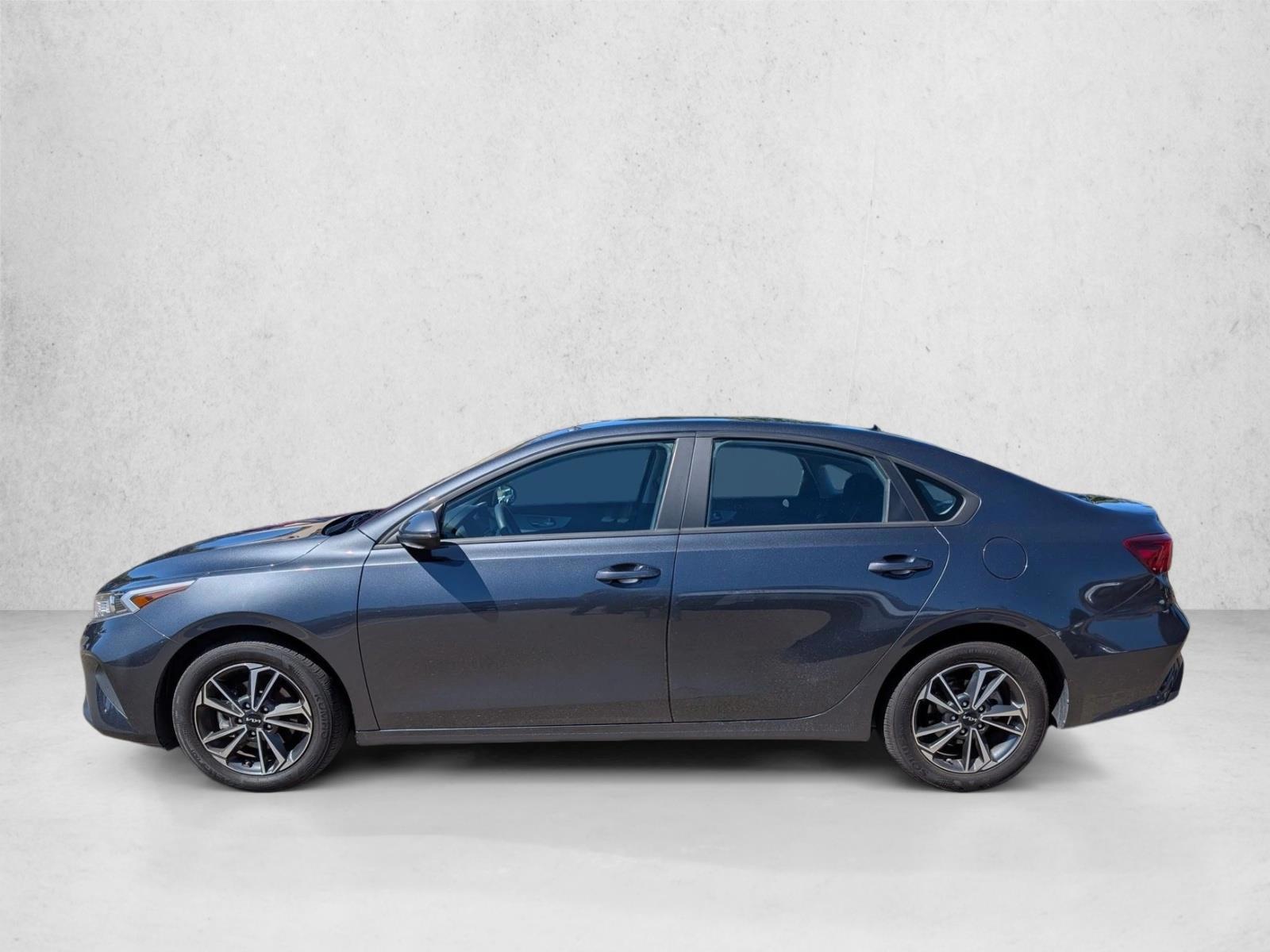 Thumbnail: 2023 Kia Forte - 2