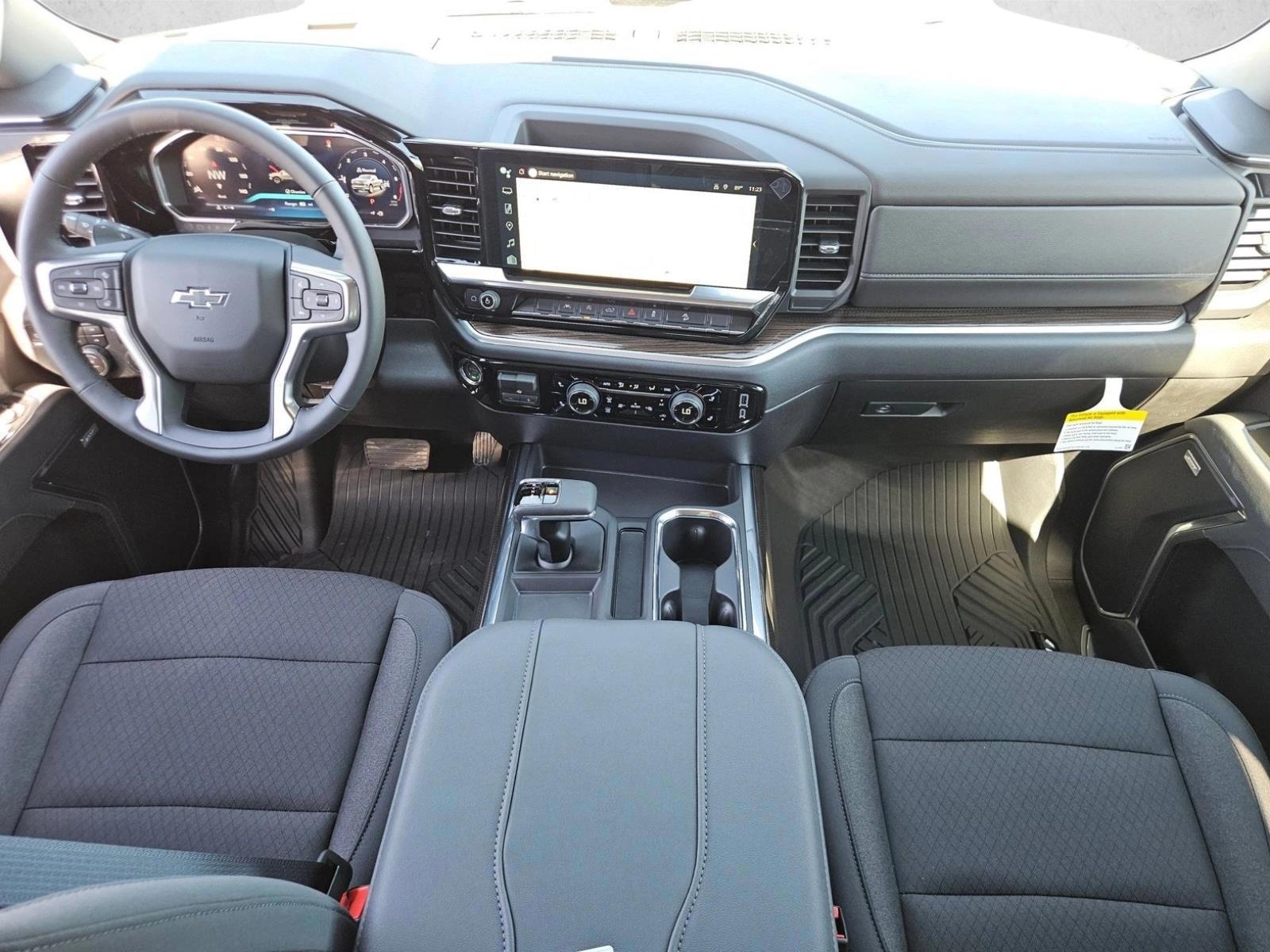 Thumbnail: 2026 Chevrolet Silverado 1500 - 4