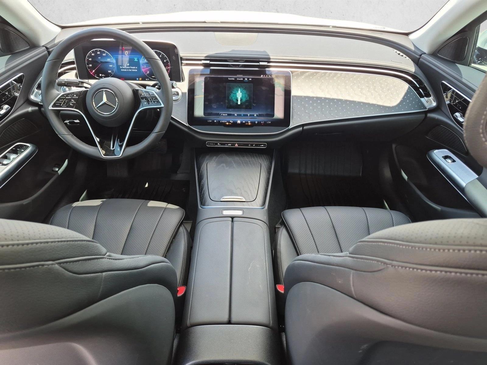 2025 Mercedes-Benz Mercedes-BenzE-Class, photo 17