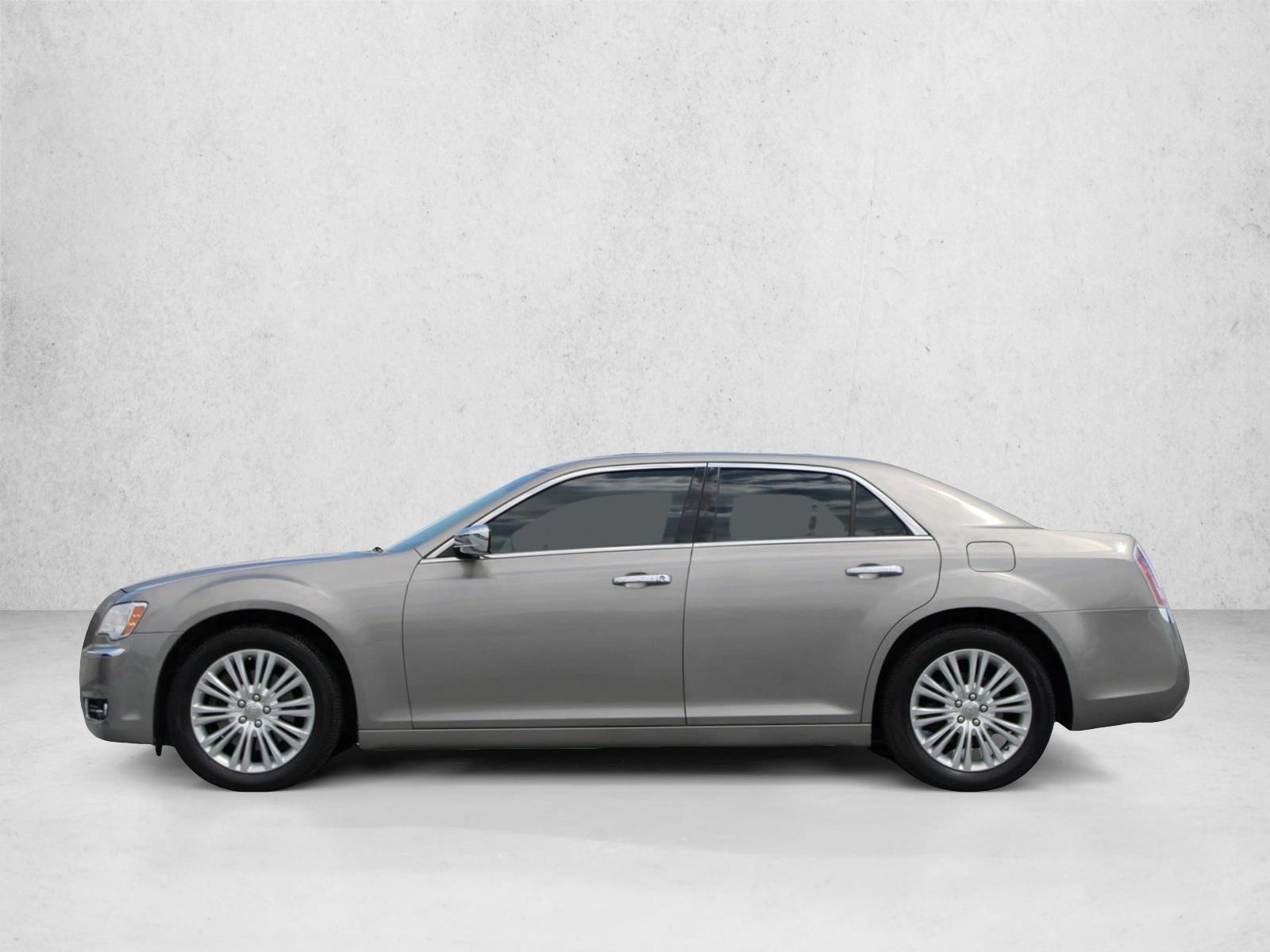 Thumbnail: 2014 Chrysler 300 - 2